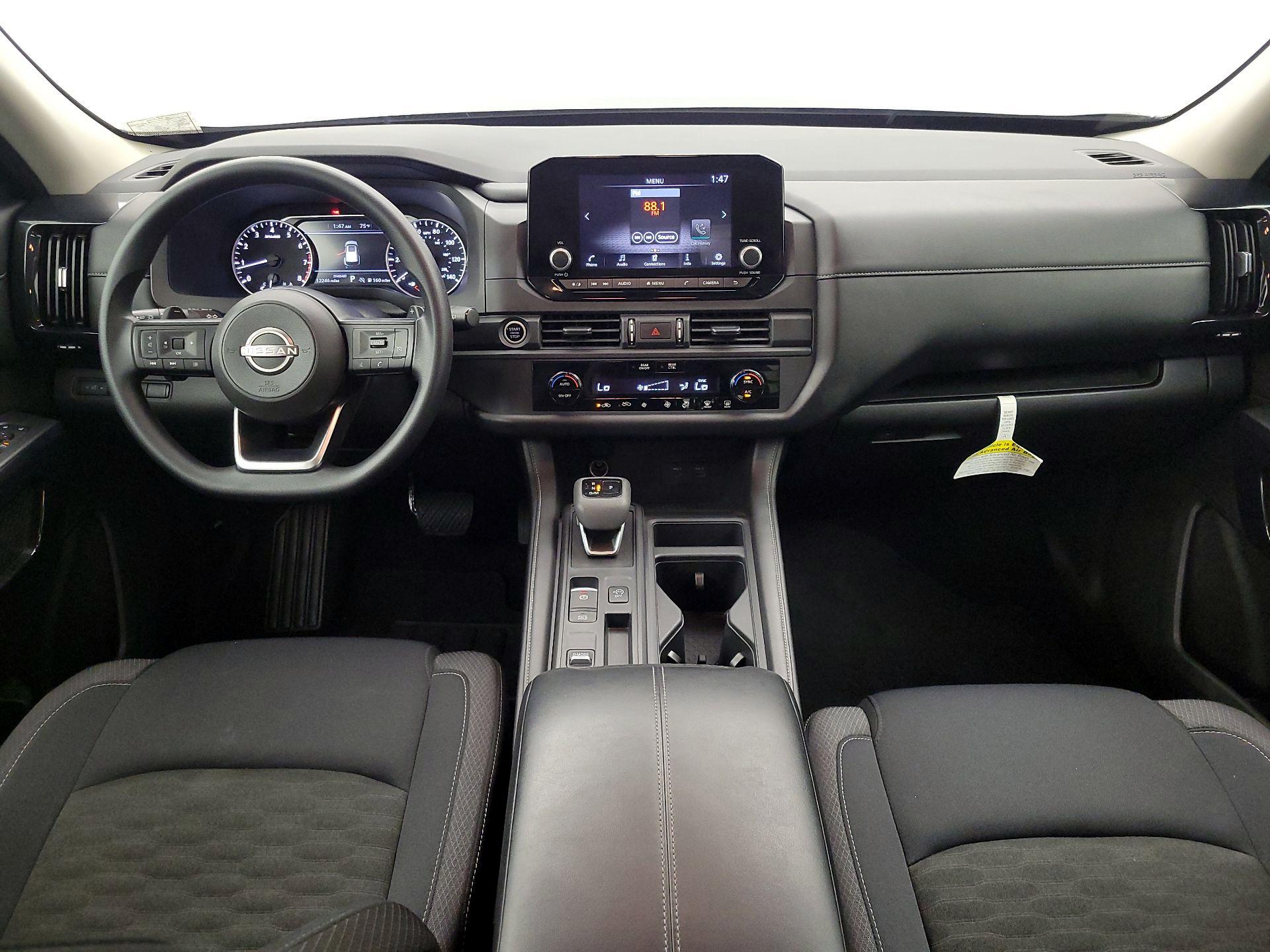 Thumbnail: 2024 Nissan Pathfinder - 9