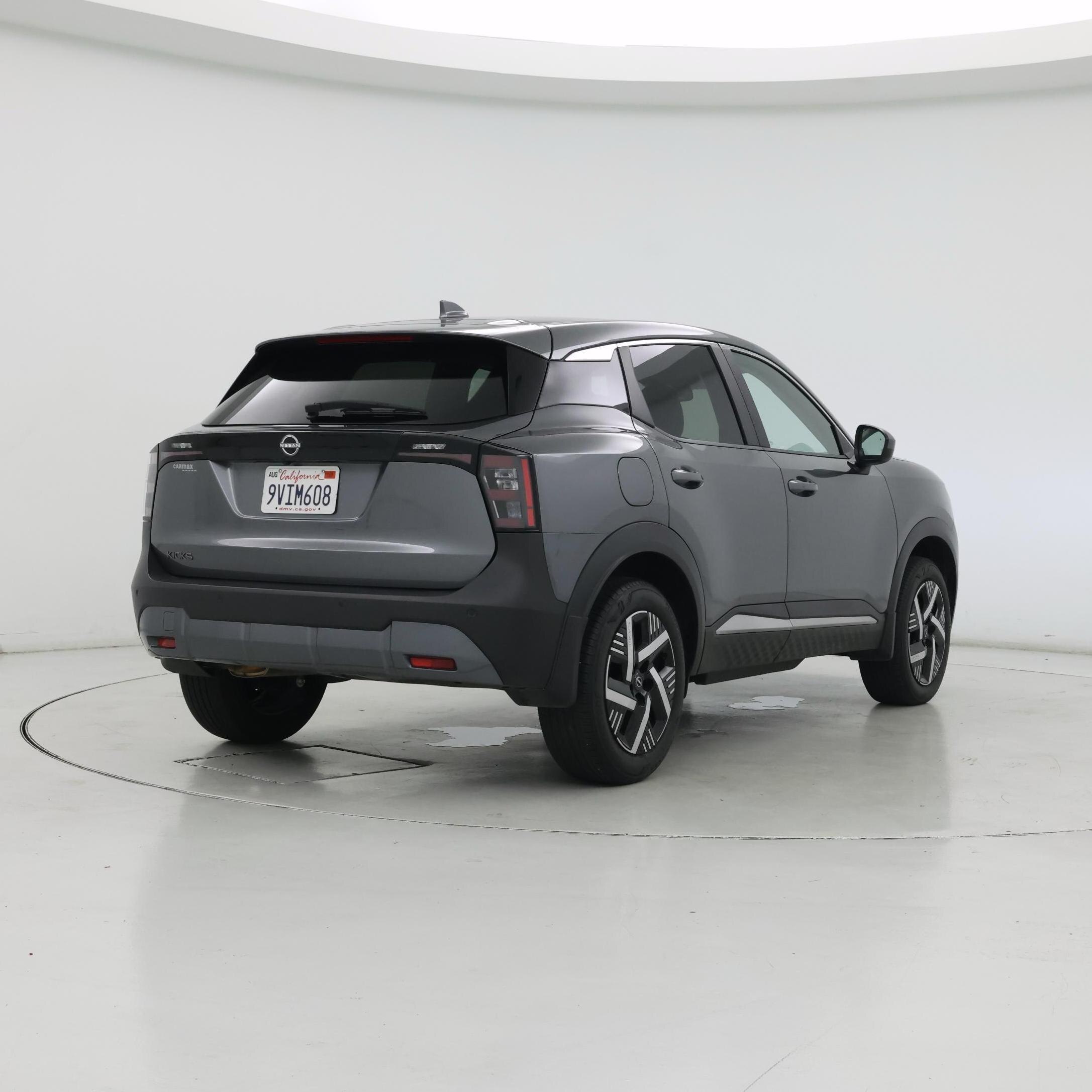 Thumbnail: 2025 Nissan Kicks - 8