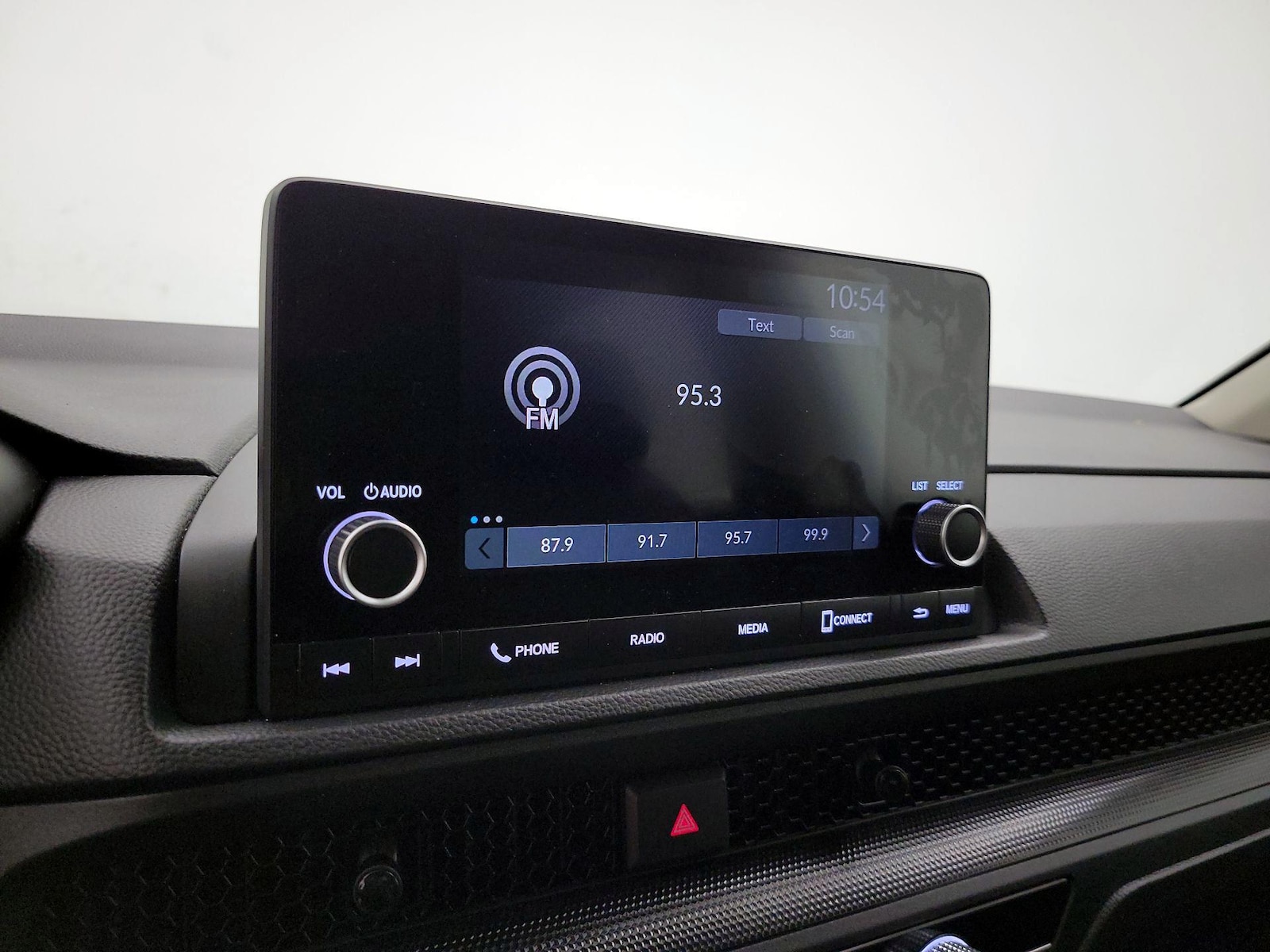 2025 Honda CR-V LX - Photo 16