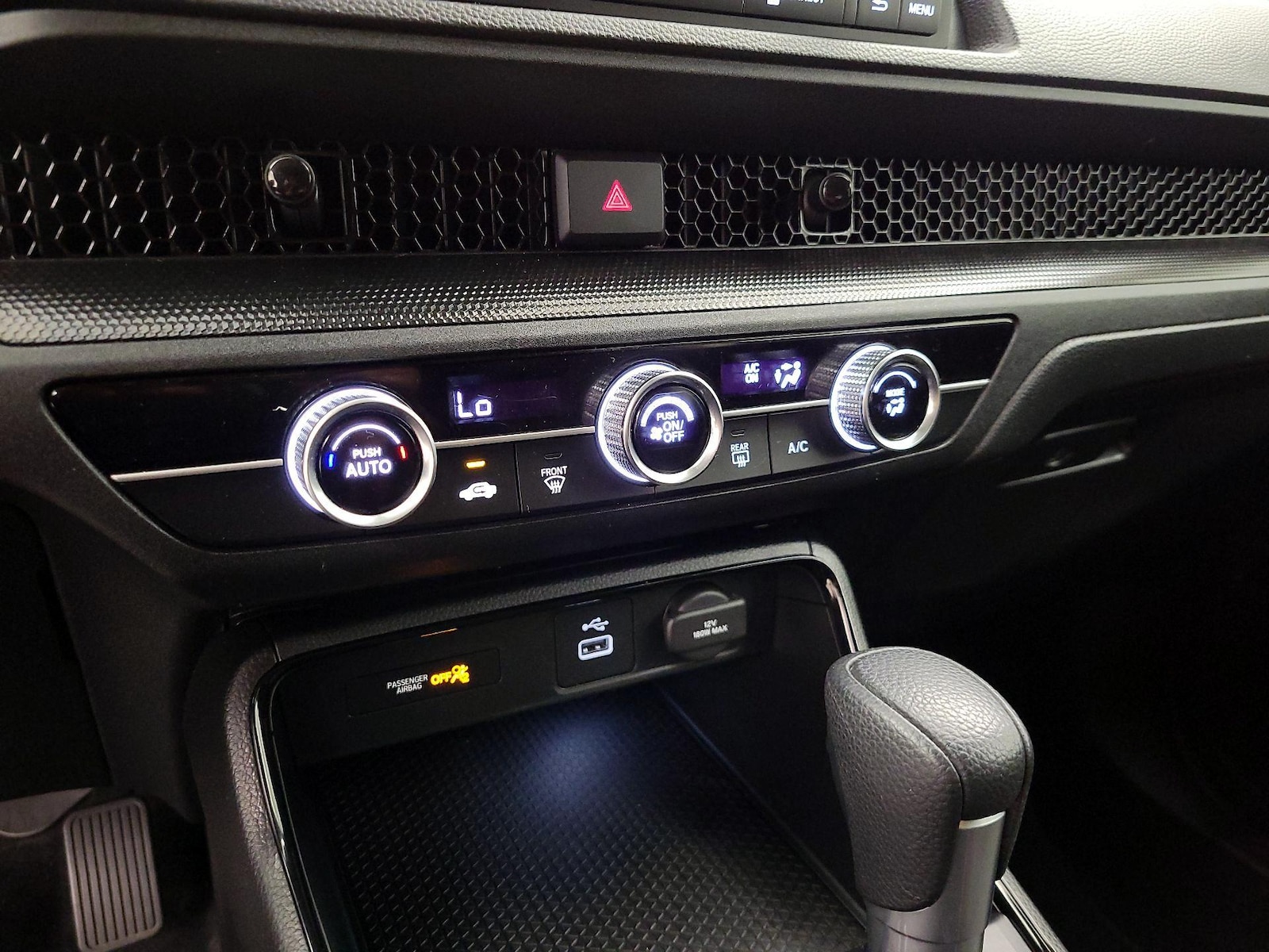 2025 Honda CR-V LX - Photo 17