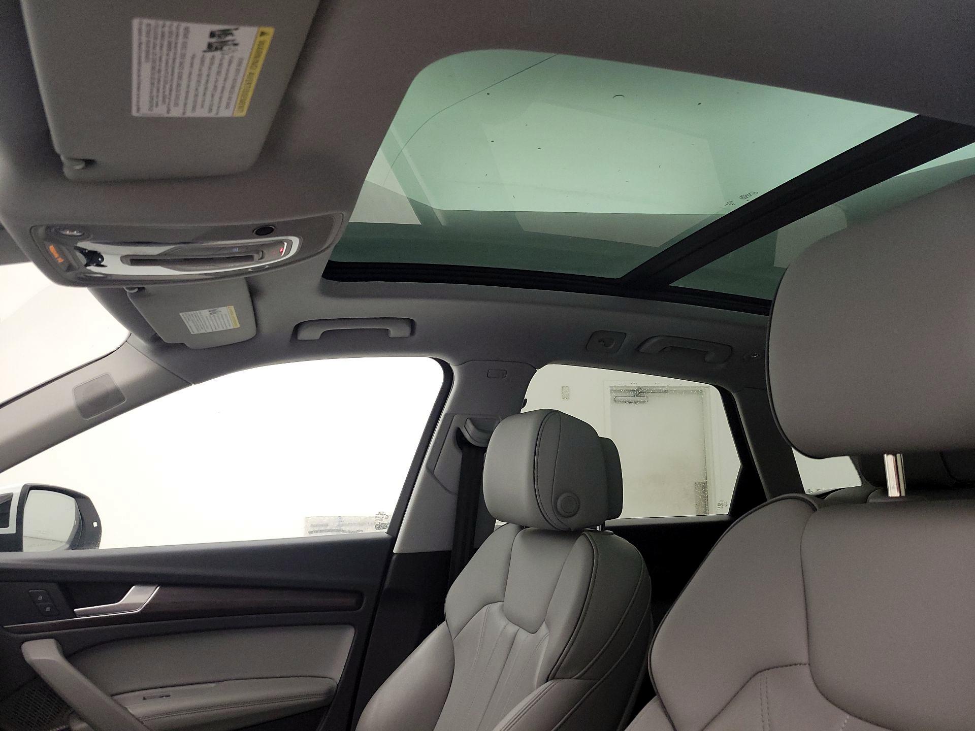 Thumbnail: 2024 Audi Q5 - 19
