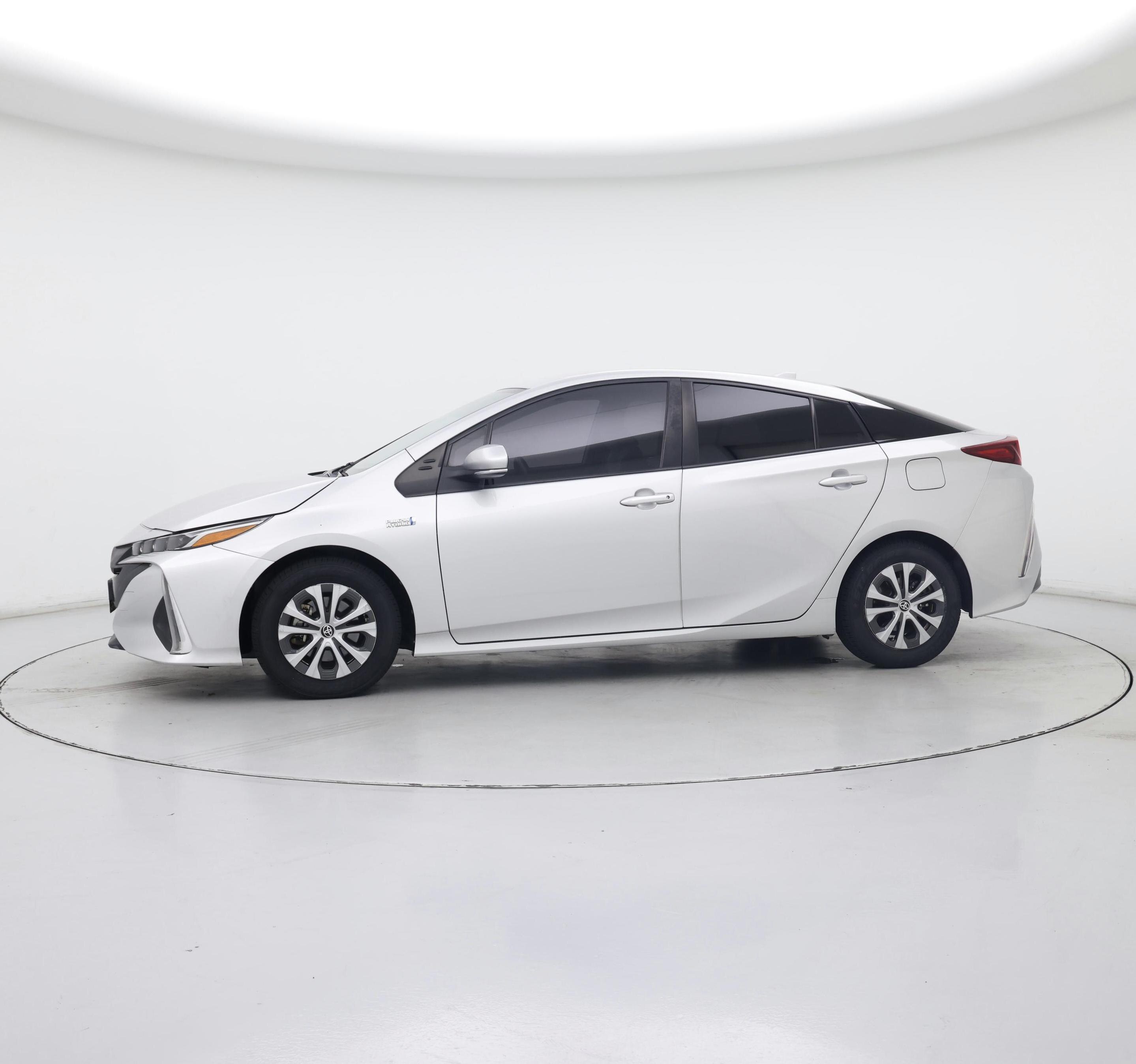 Thumbnail: 2022 Toyota Prius Prime - 3