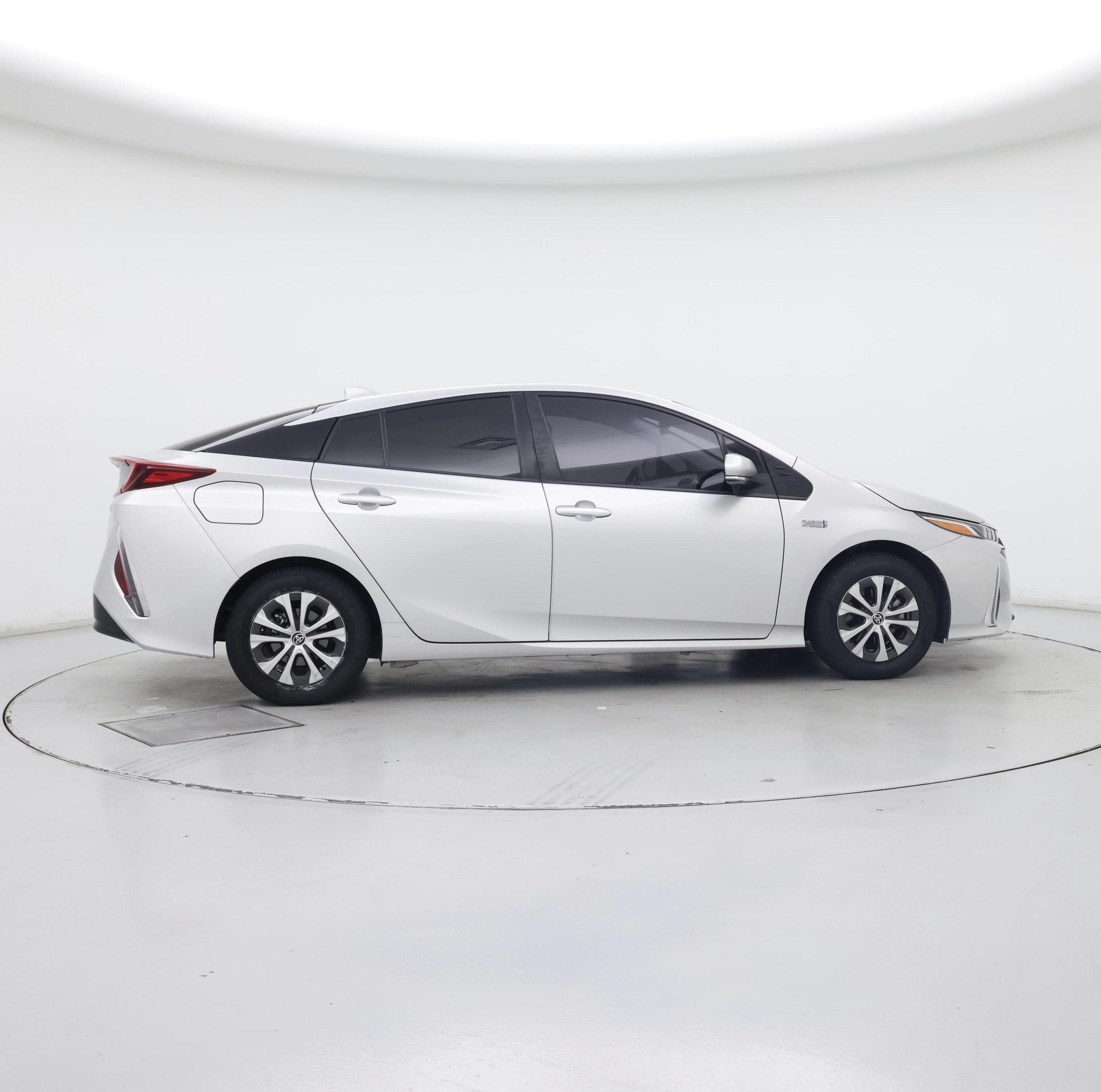 Thumbnail: 2022 Toyota Prius Prime - 7