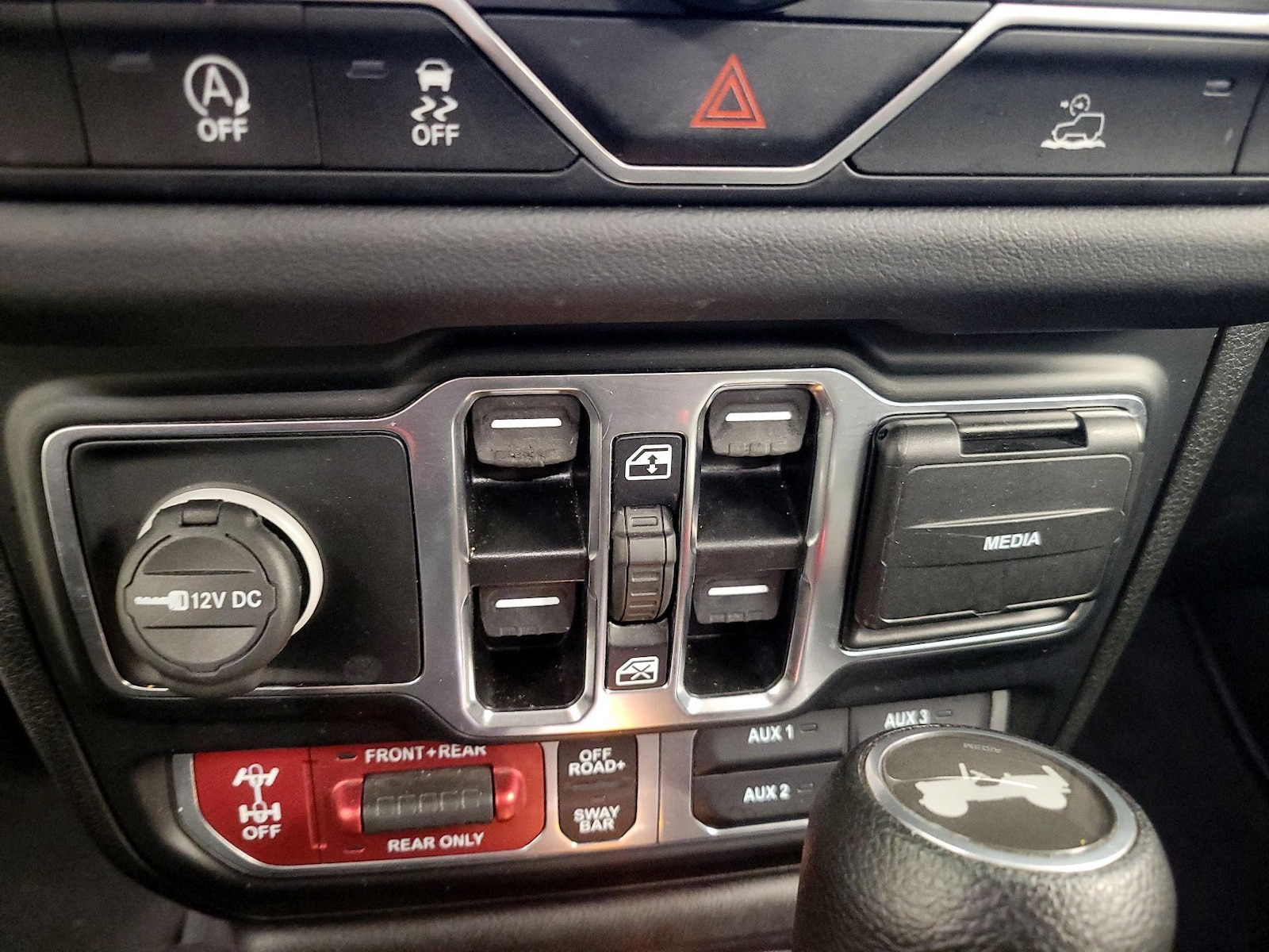 2024 Jeep Wrangler 4-Door Rubicon - Photo 19