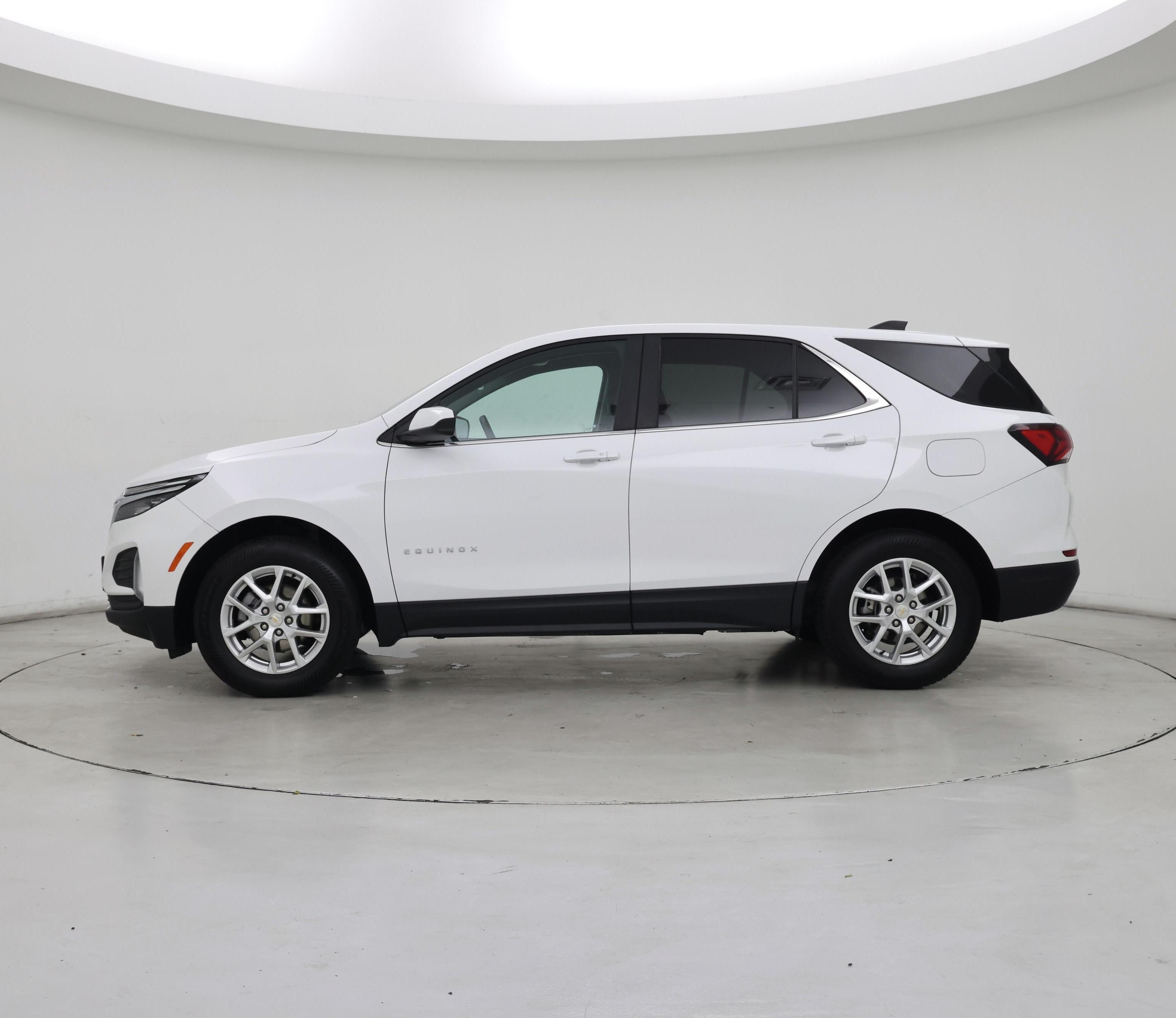 Thumbnail: 2024 Chevrolet Equinox - 3