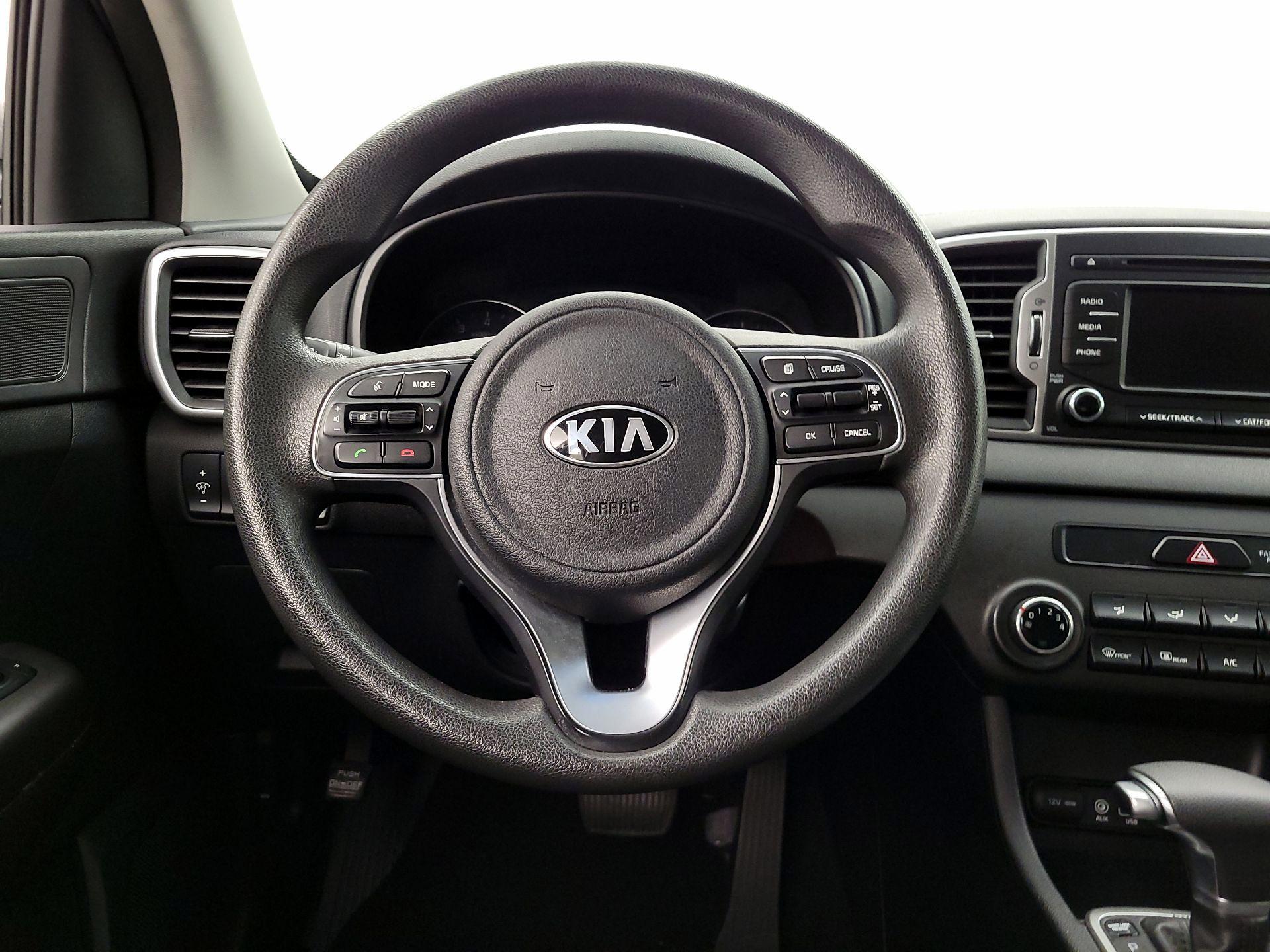Thumbnail: 2019 Kia Sportage - 10