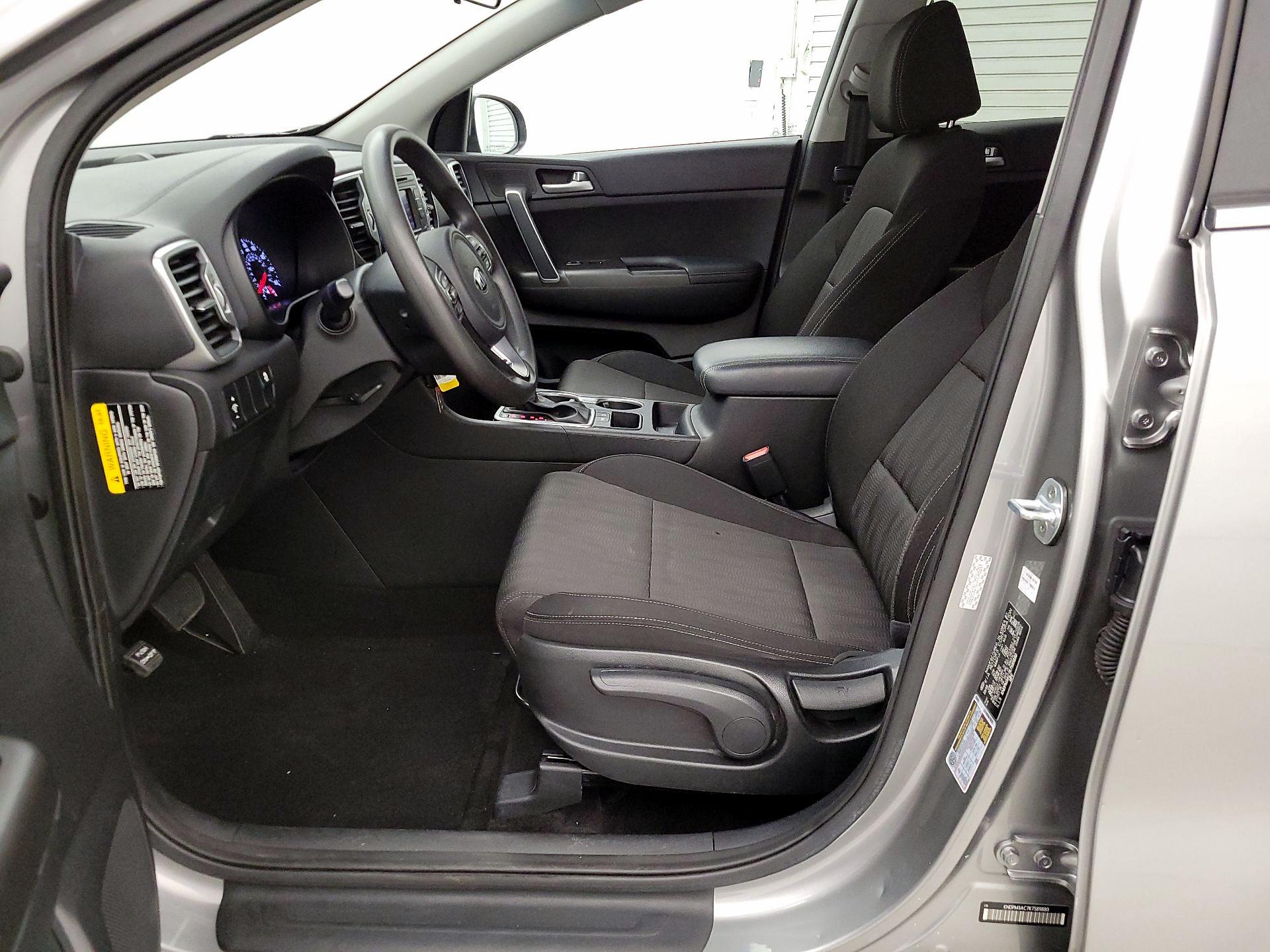 Thumbnail: 2019 Kia Sportage - 11
