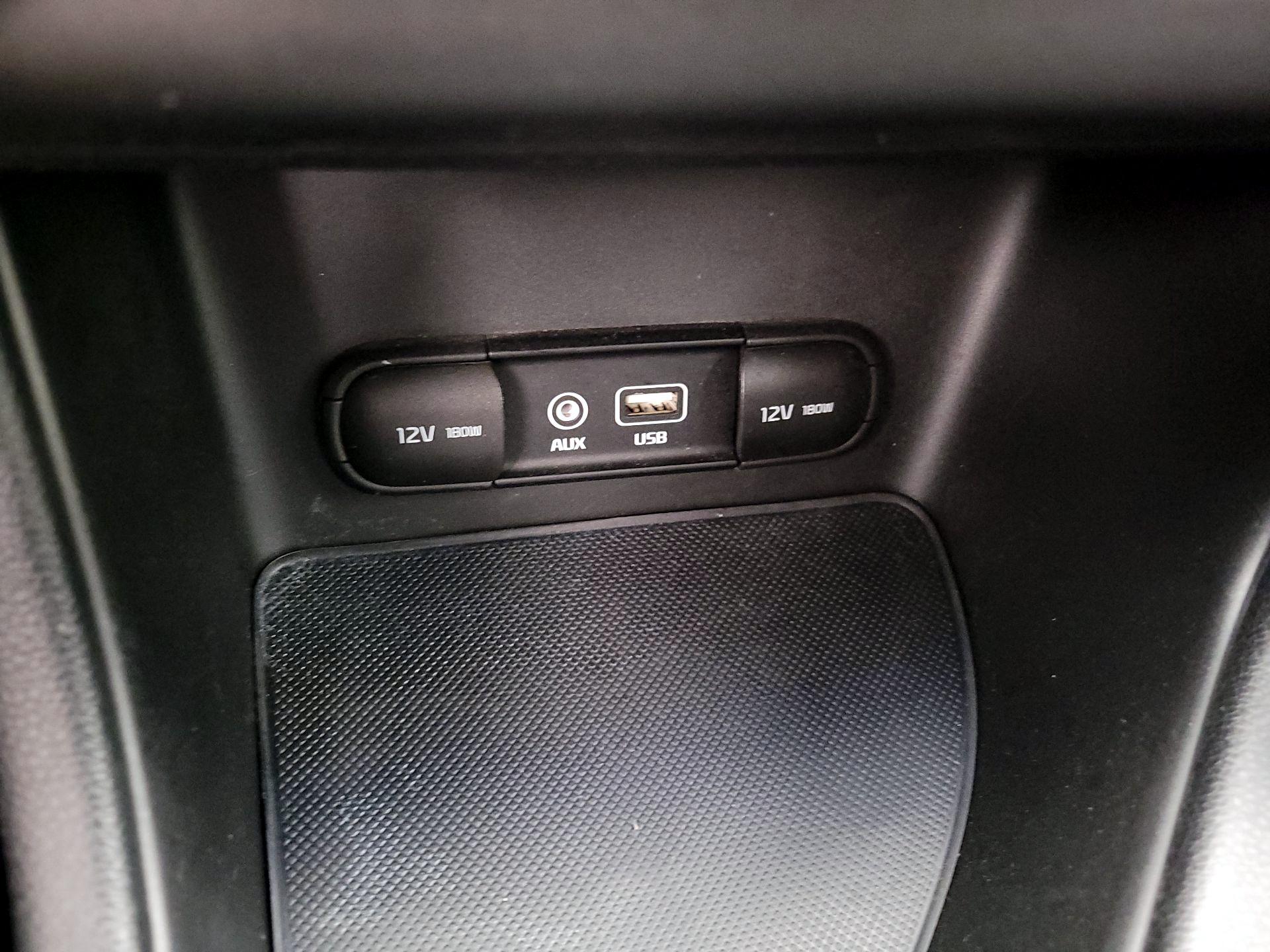 Thumbnail: 2019 Kia Sportage - 18
