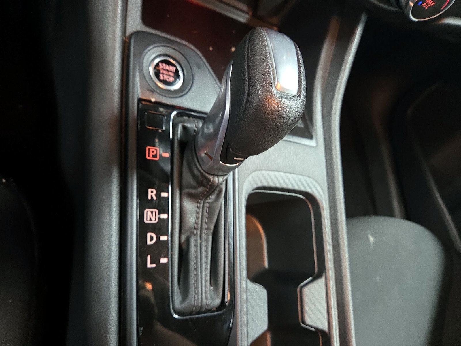 2024 Nissan Sentra S - Photo 18