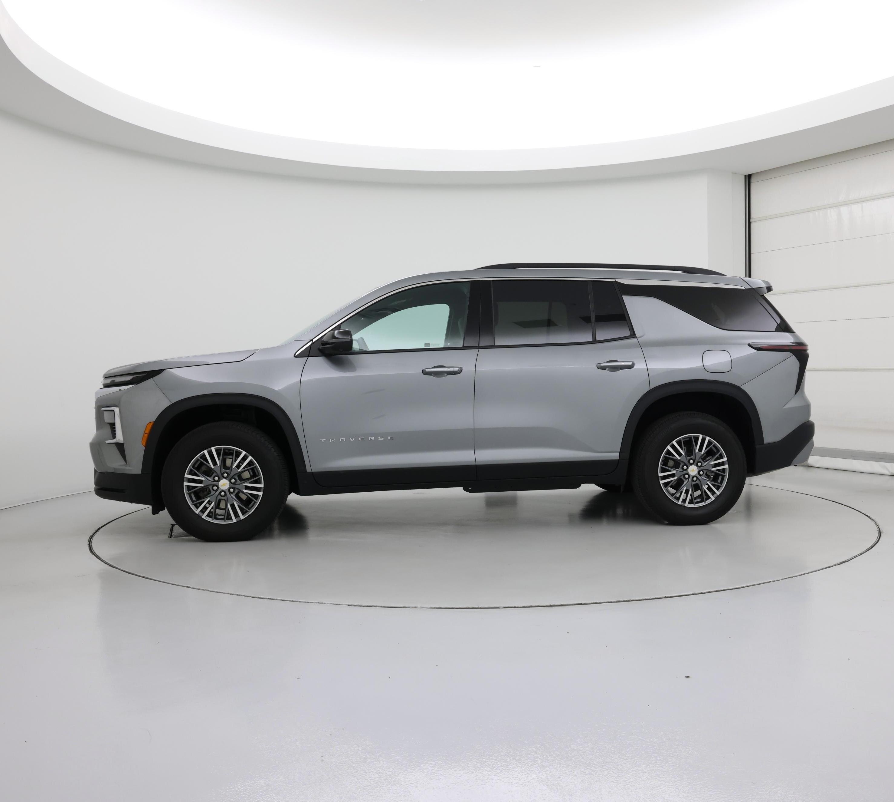 Thumbnail: 2024 Chevrolet Traverse - 3
