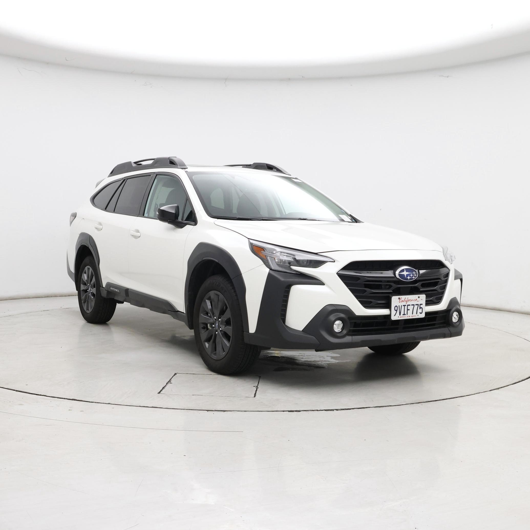 White 2025 Subaru Outback Onyx Edition AWD SUV / Crossover All-Wheel Drive Automatic