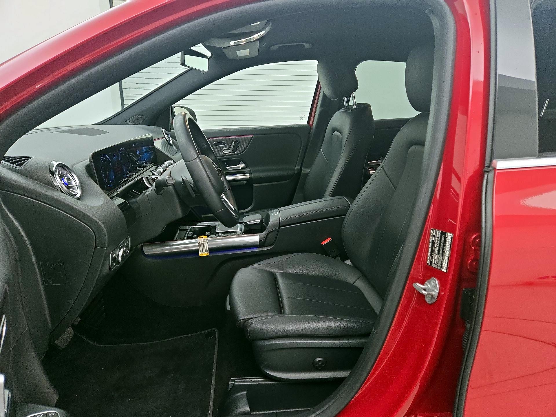 Thumbnail: 2021 Mercedes-Benz GLA - 11