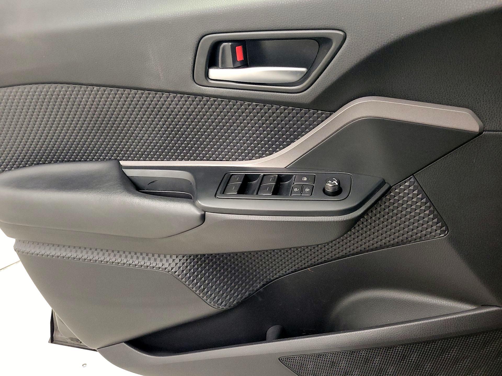 Thumbnail: 2020 Toyota C-HR - 12