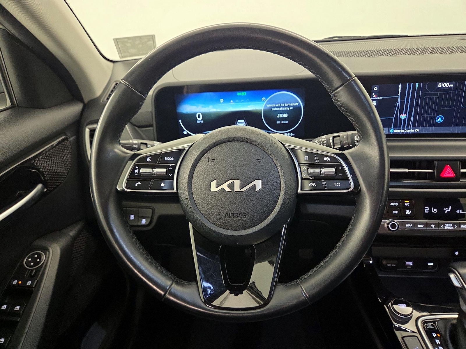 2025 Kia Seltos EX - Photo 11