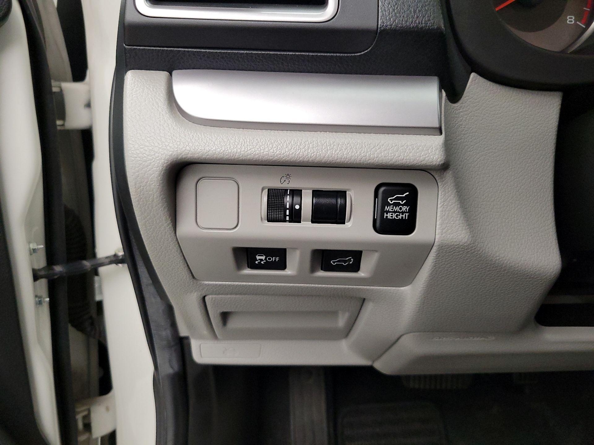 Thumbnail: 2016 Subaru Forester - 13