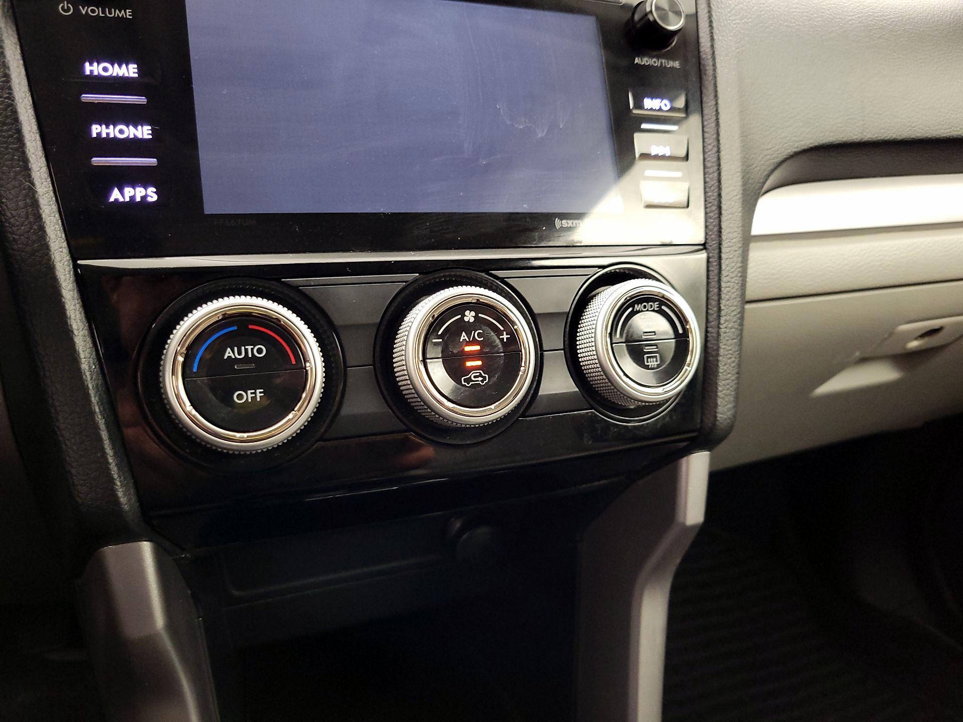 Thumbnail: 2016 Subaru Forester - 16