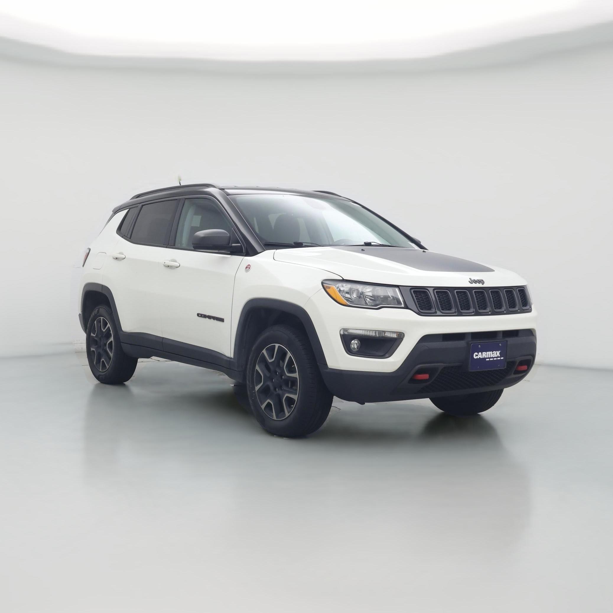 Thumbnail: 2017 Jeep Grand Cherokee - 1
