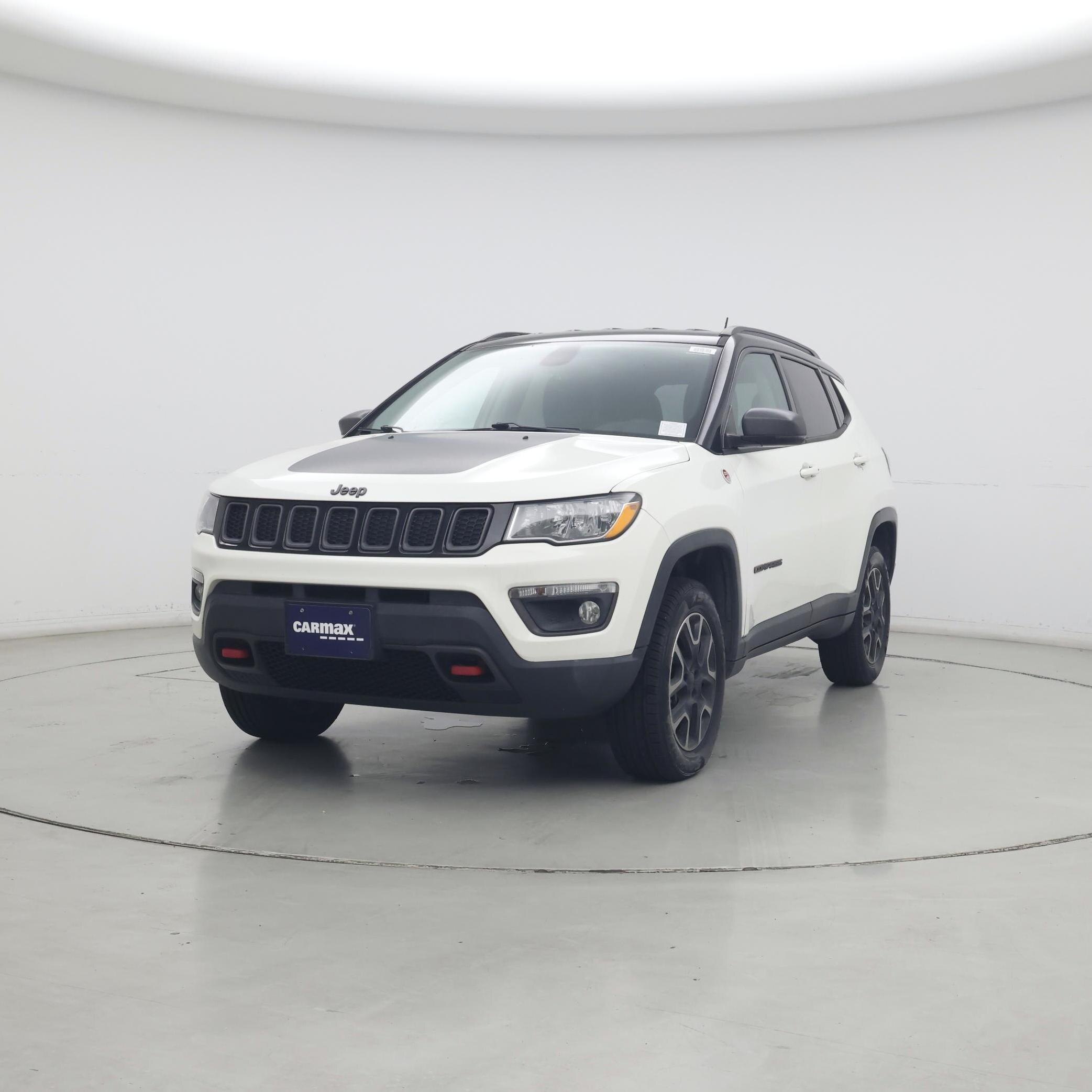 Thumbnail: 2017 Jeep Grand Cherokee - 4