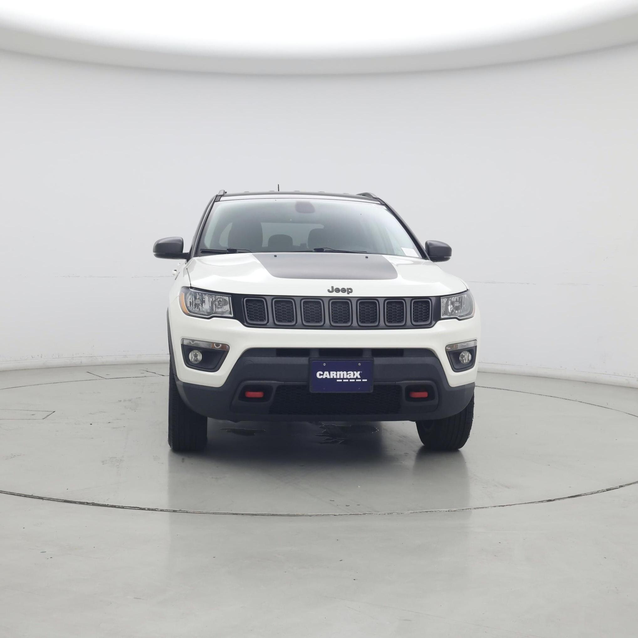 Thumbnail: 2017 Jeep Grand Cherokee - 5
