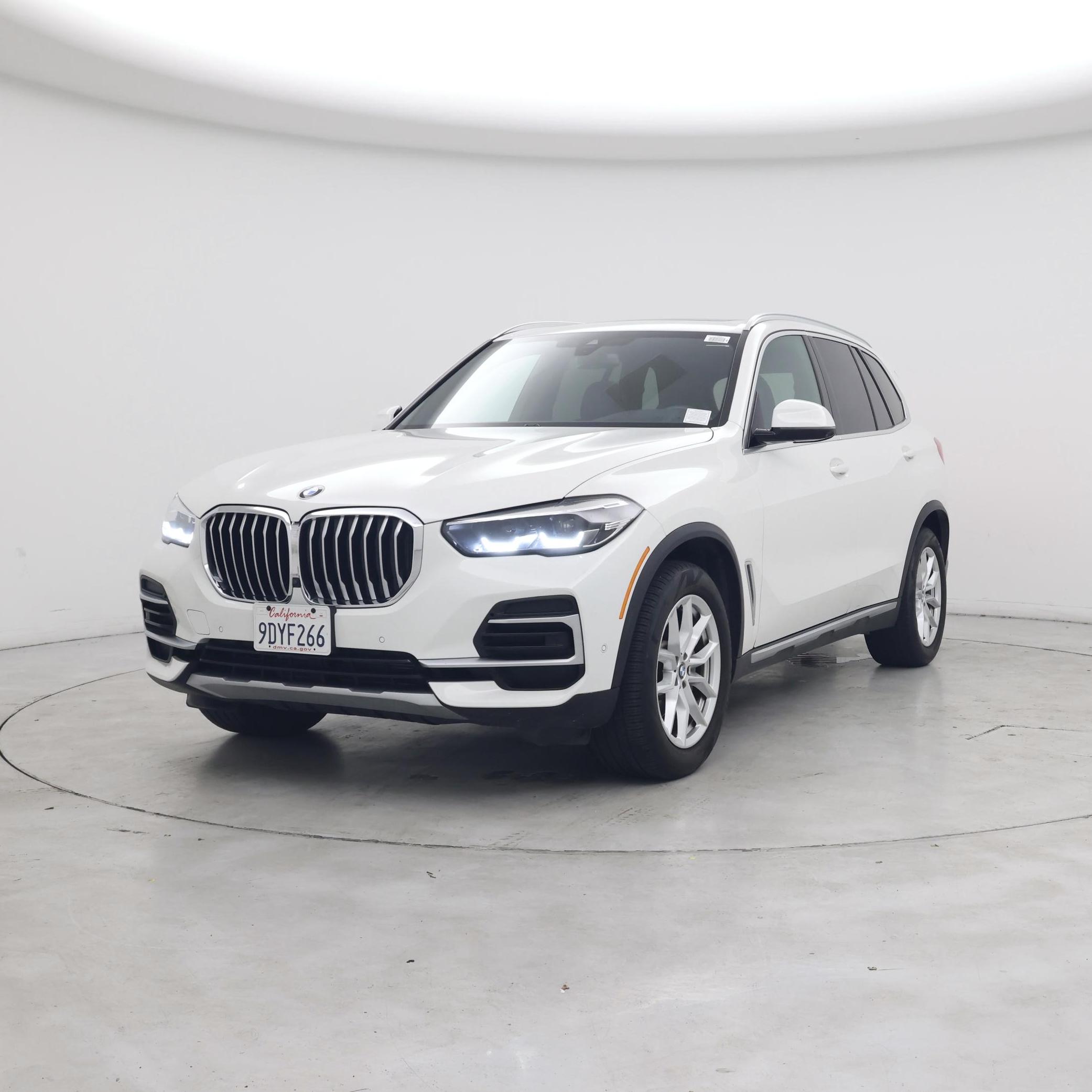 Thumbnail: 2023 BMW X5 - 4