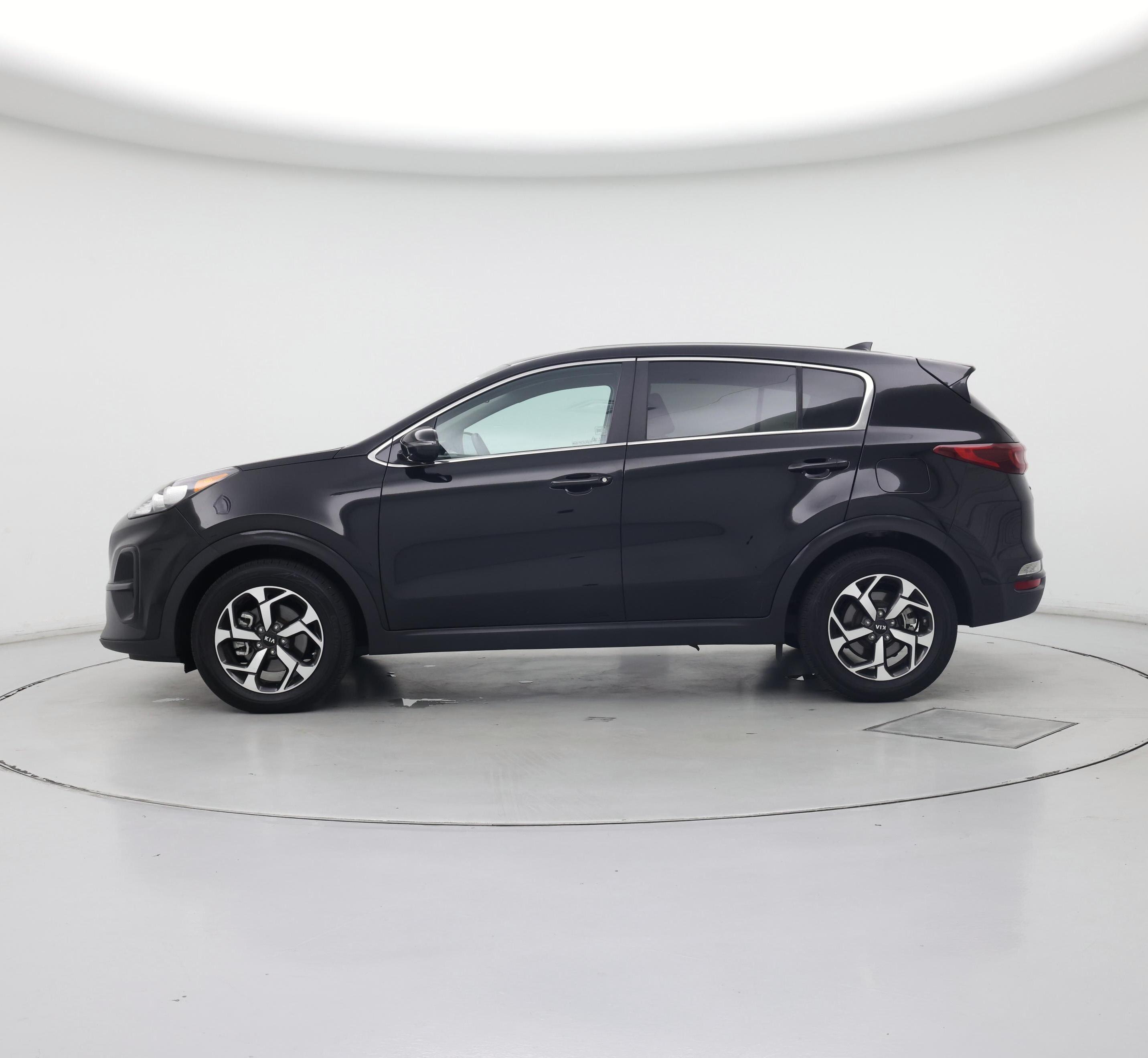 Thumbnail: 2021 Kia Sportage - 3