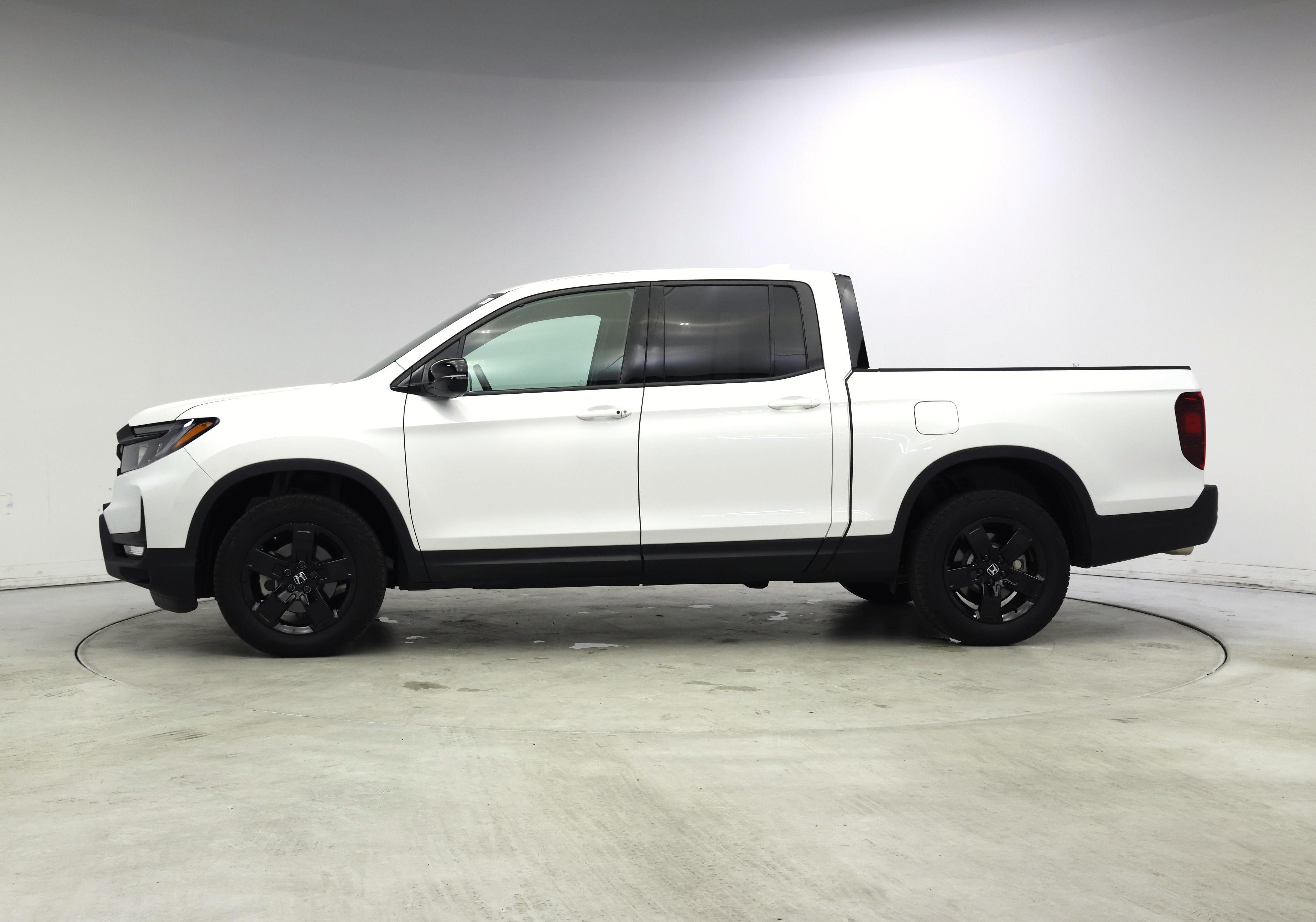 Thumbnail: 2025 Honda Ridgeline - 3