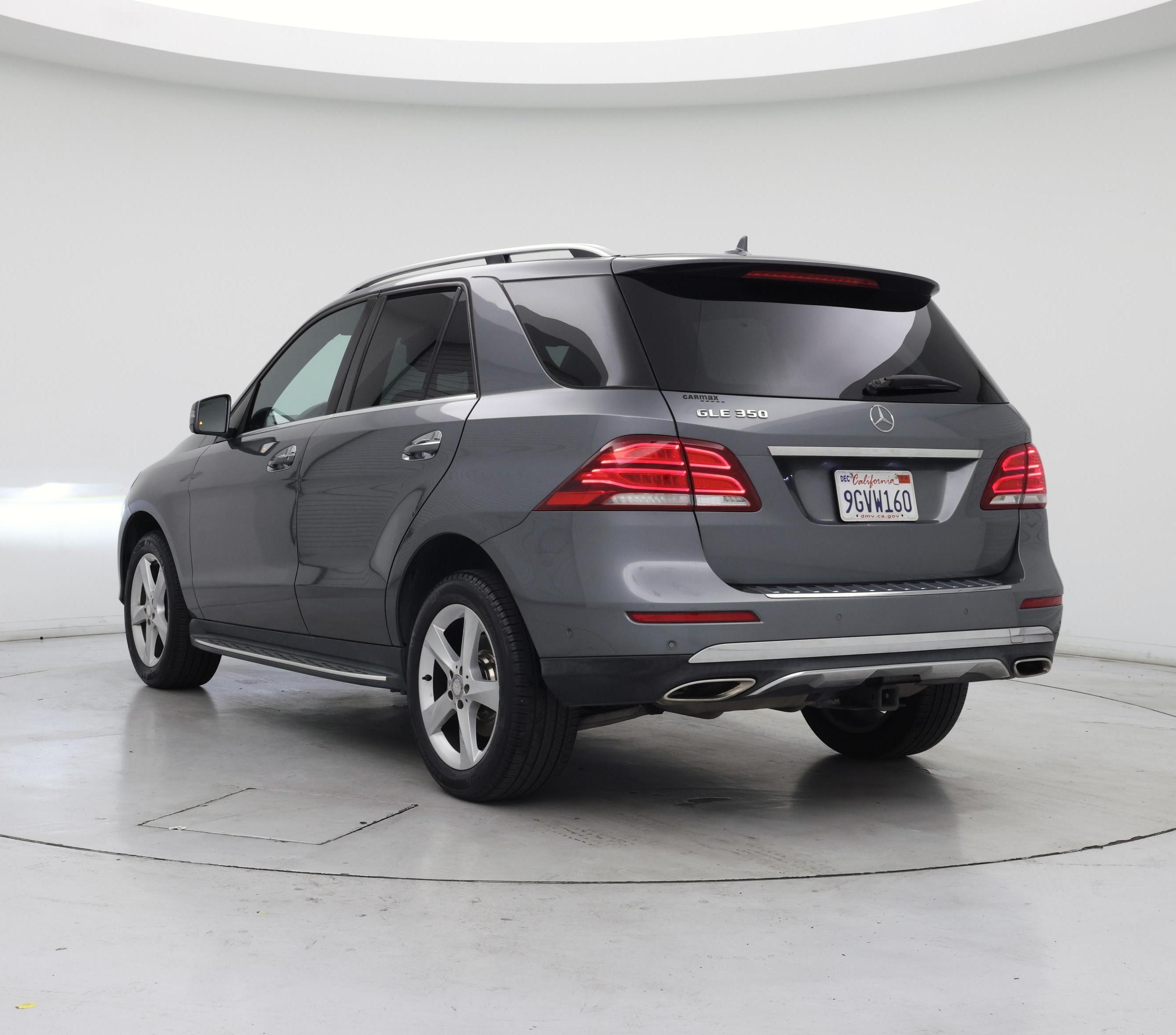 Thumbnail: 2017 Mercedes-Benz GLE - 2