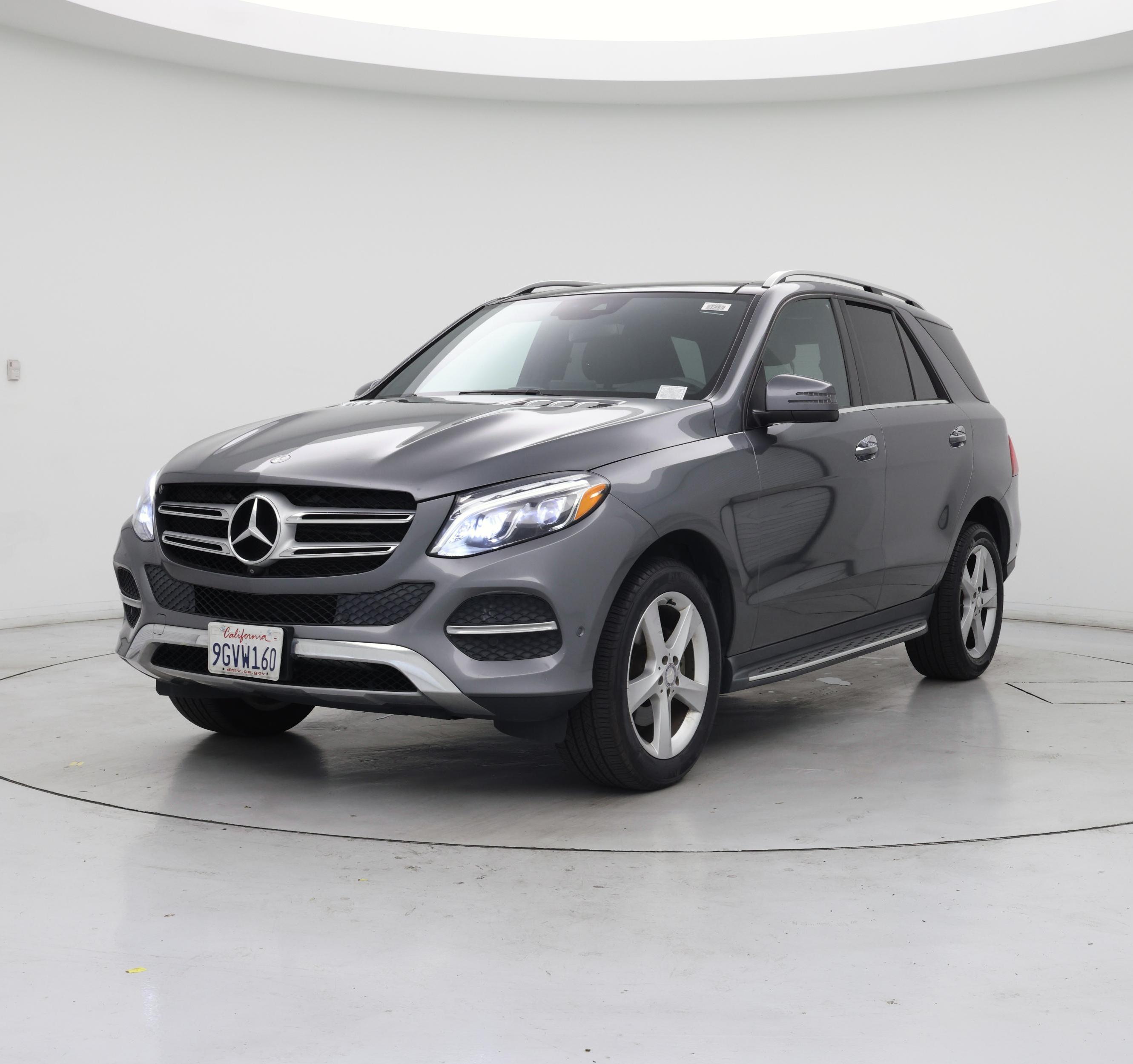 Thumbnail: 2017 Mercedes-Benz GLE - 4