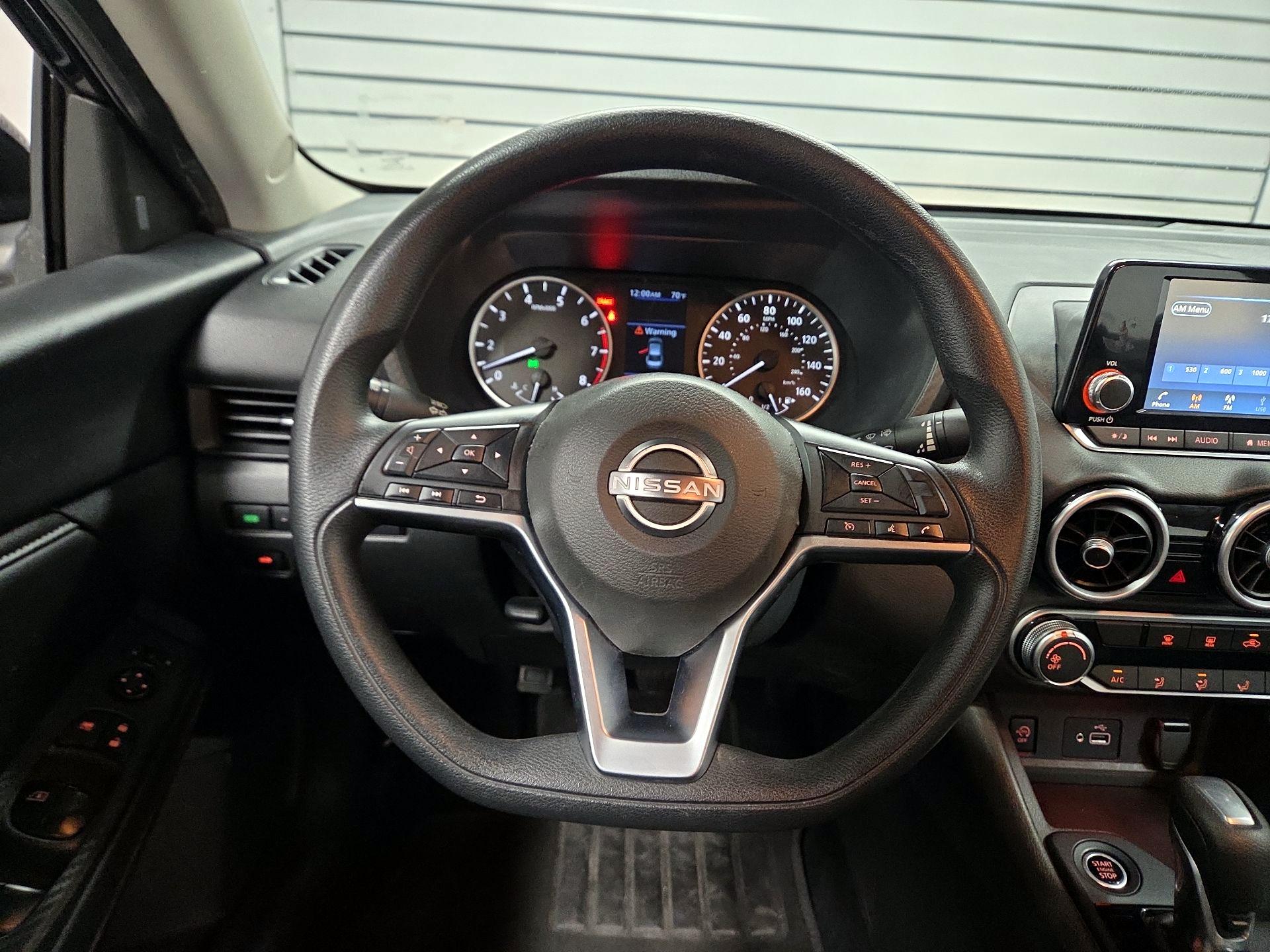 Thumbnail: 2025 Nissan Sentra - 10