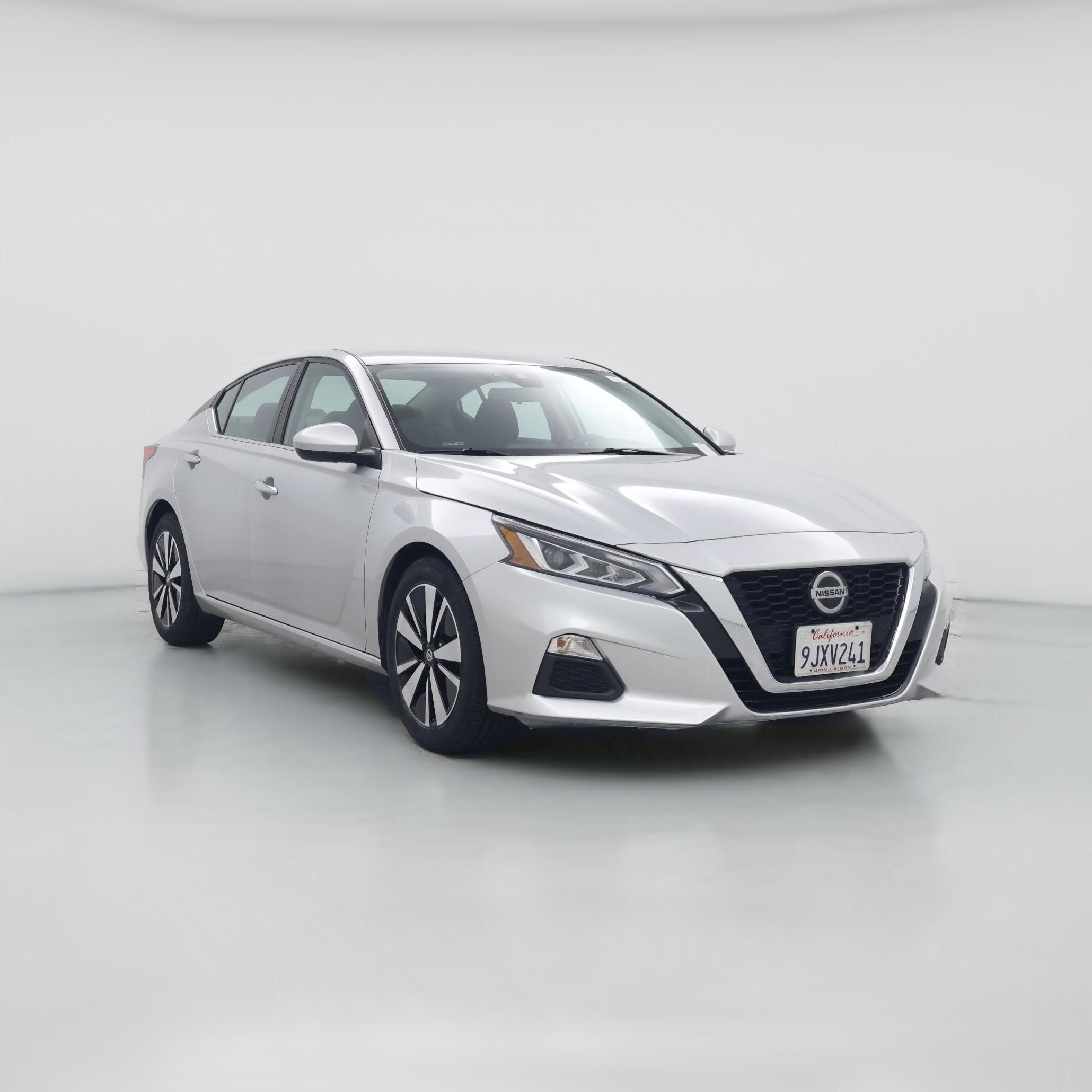Thumbnail: 2022 Nissan Altima - 1