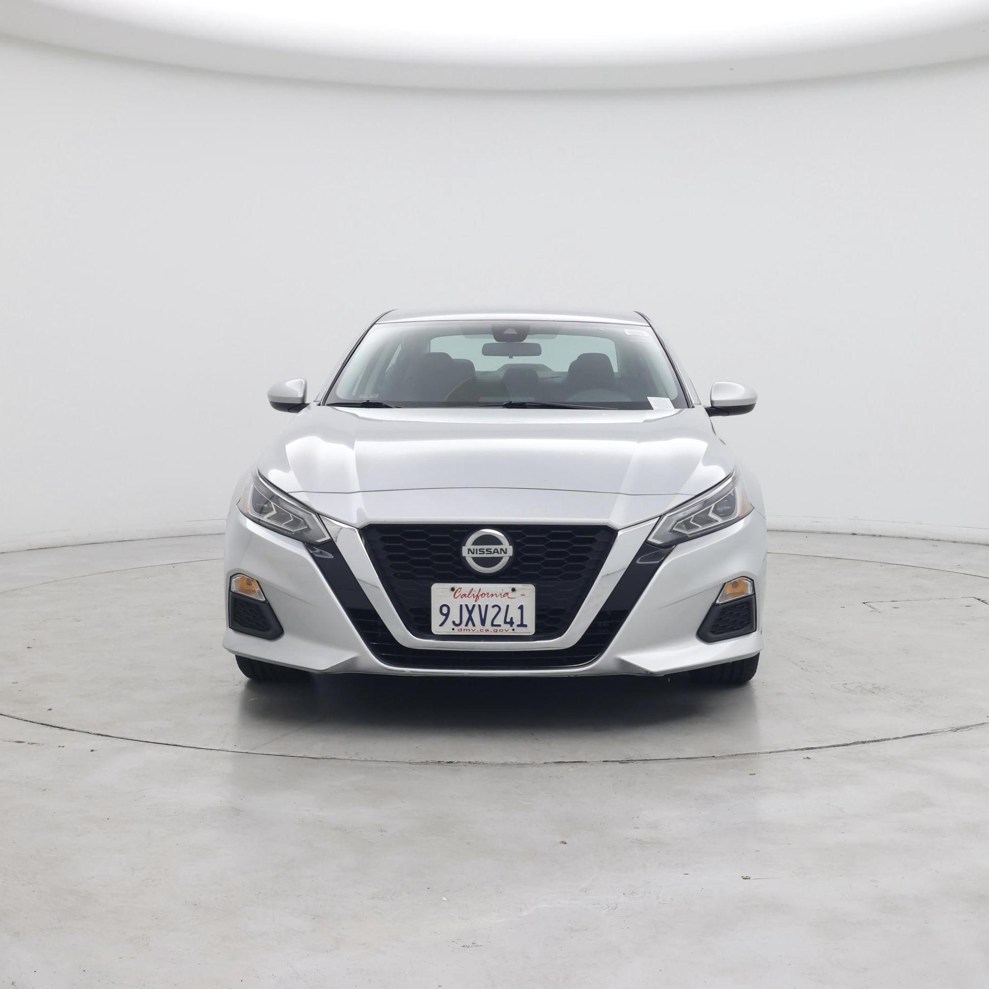 Thumbnail: 2022 Nissan Altima - 5