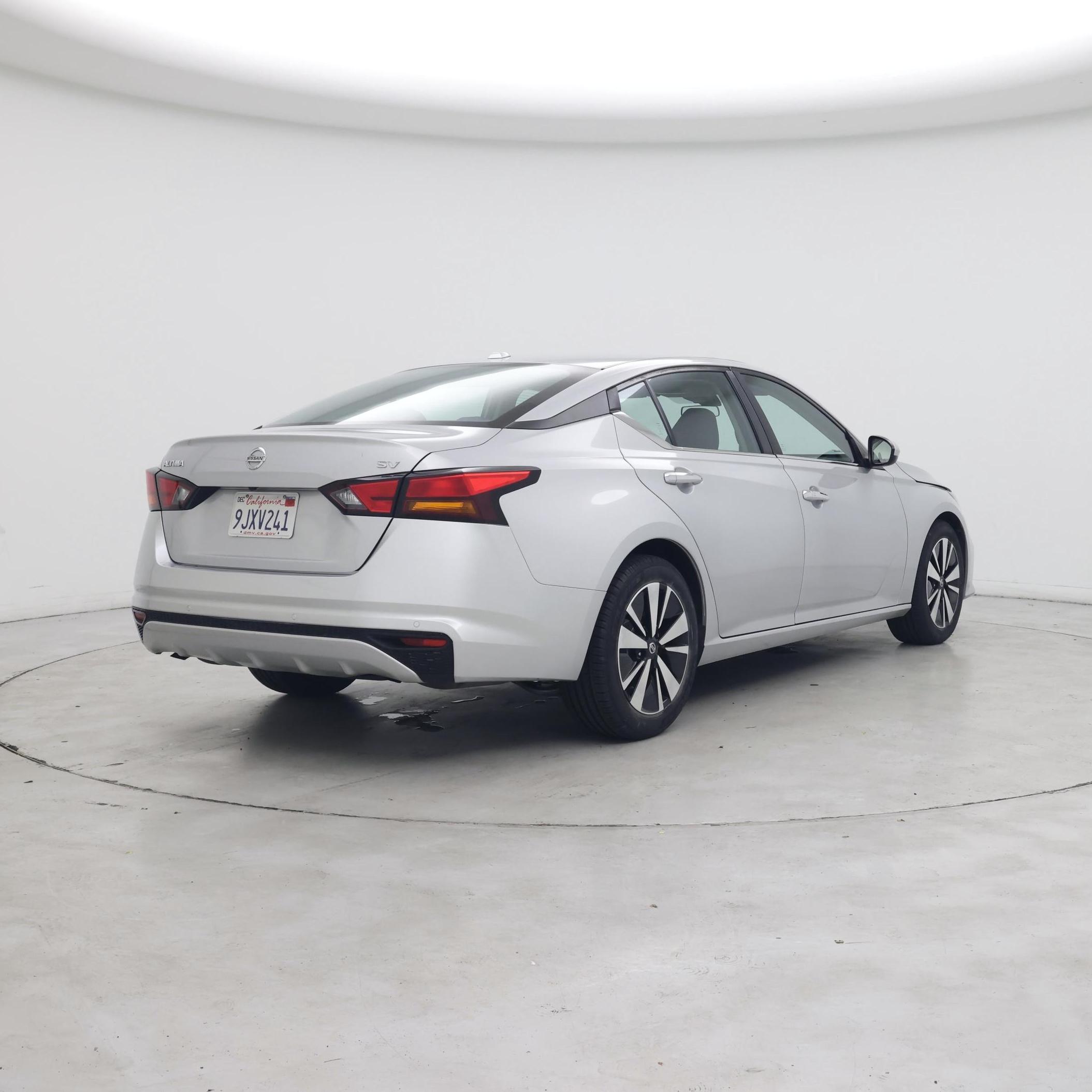 Thumbnail: 2022 Nissan Altima - 8