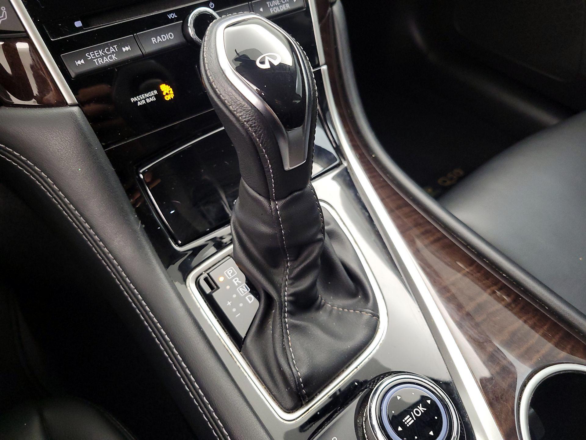 Thumbnail: 2019 INFINITI Q50 - 17