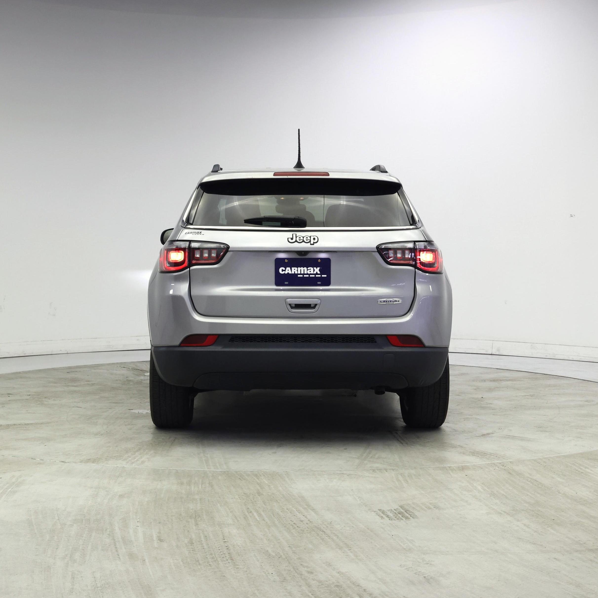 Thumbnail: 2022 Jeep Compass - 6