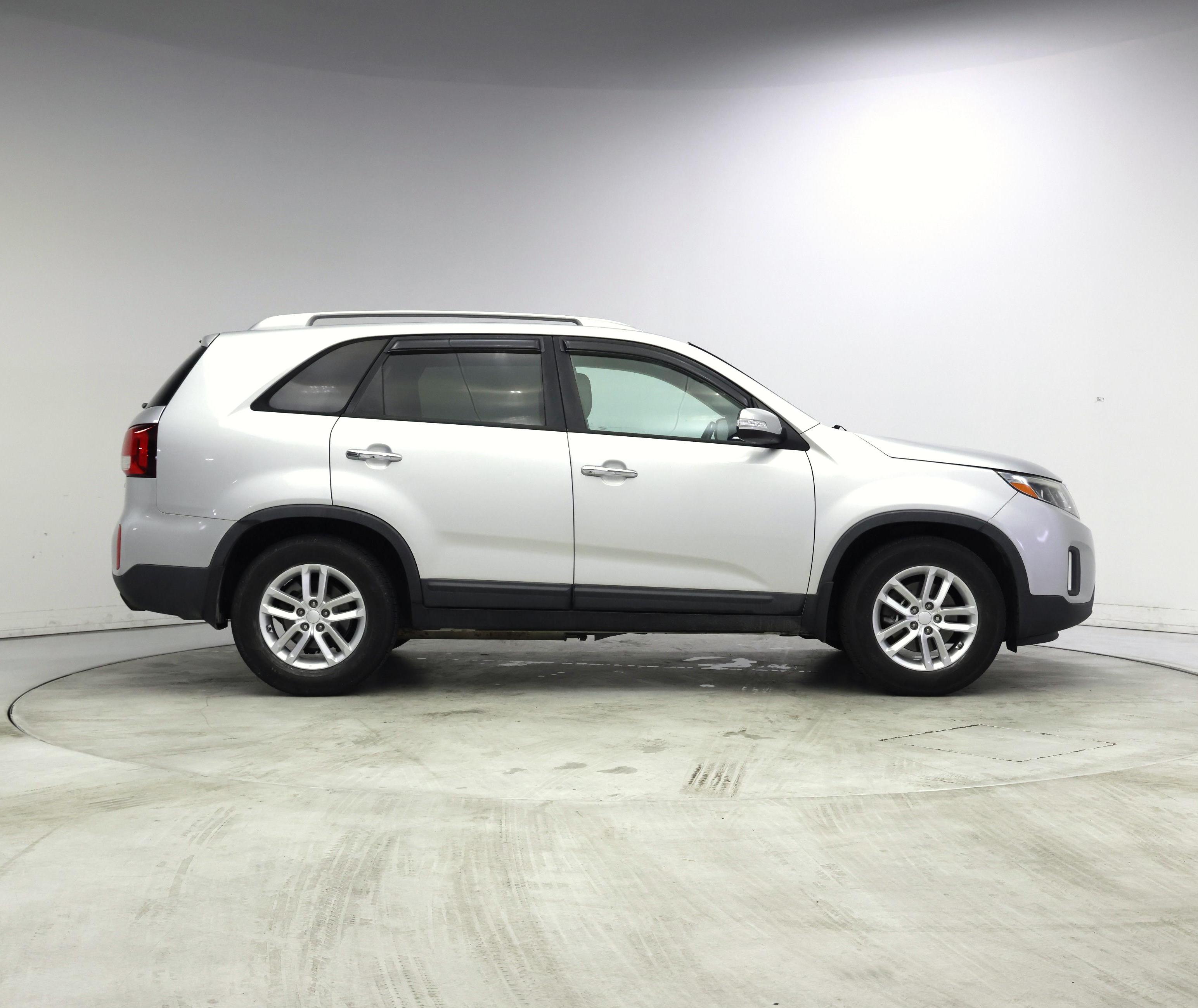 Thumbnail: 2015 Kia Sorento - 7