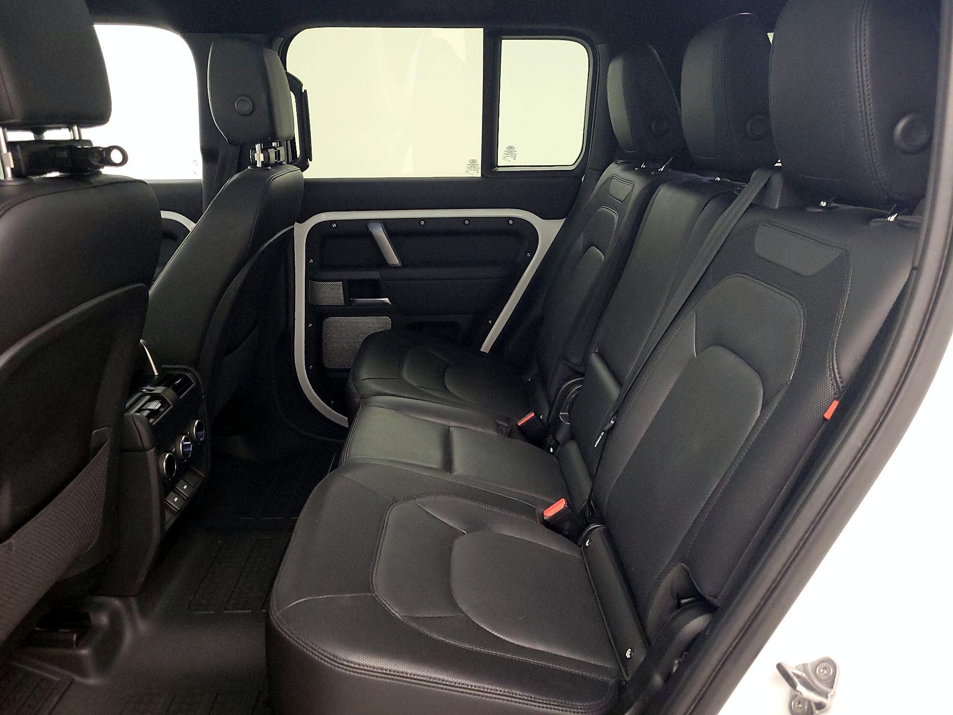 Thumbnail: 2024 Land Rover Defender - 20