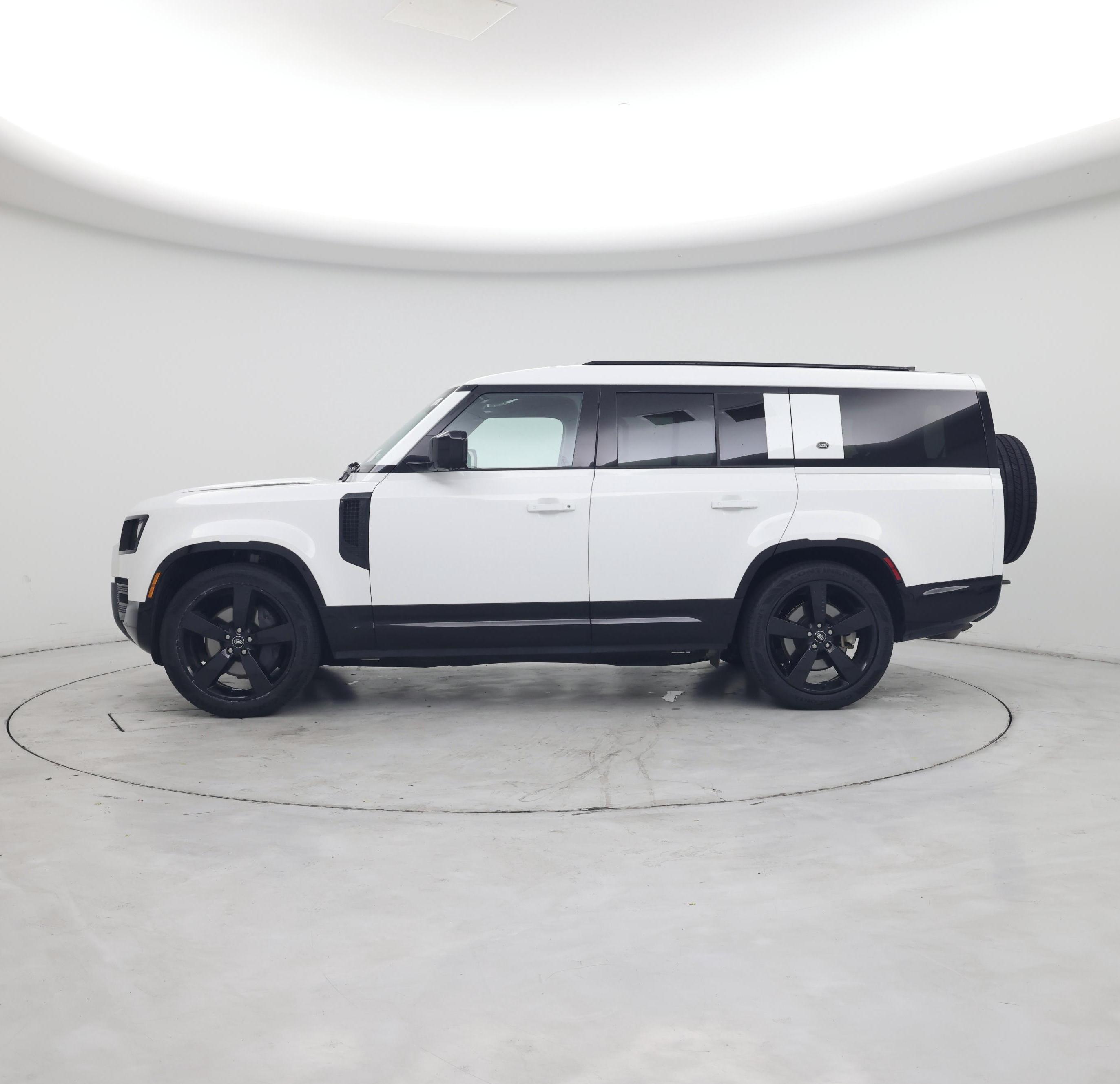 Thumbnail: 2024 Land Rover Defender - 3
