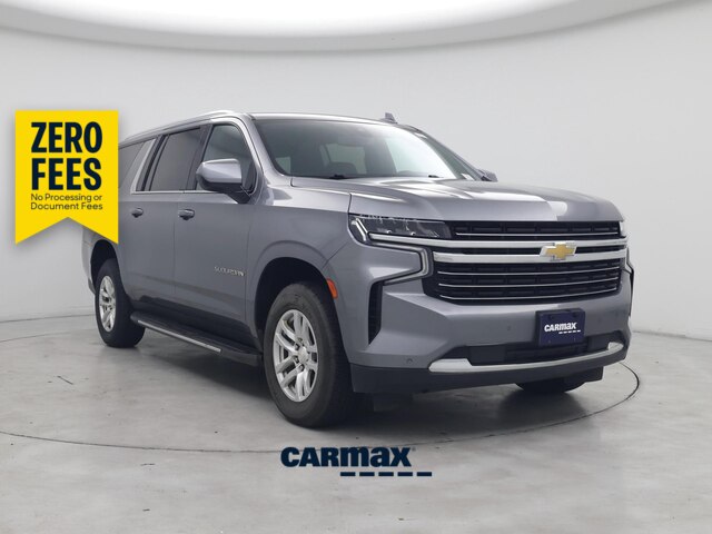 Silver 2022 Chevrolet Suburban SUV / Crossover 4X2 Automatic