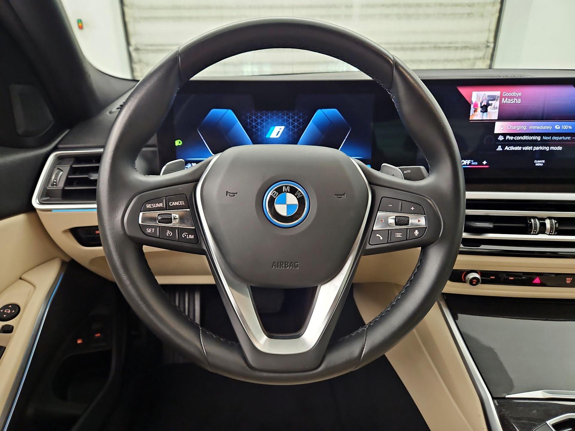 Thumbnail: 2023 BMW 3 Series - 10