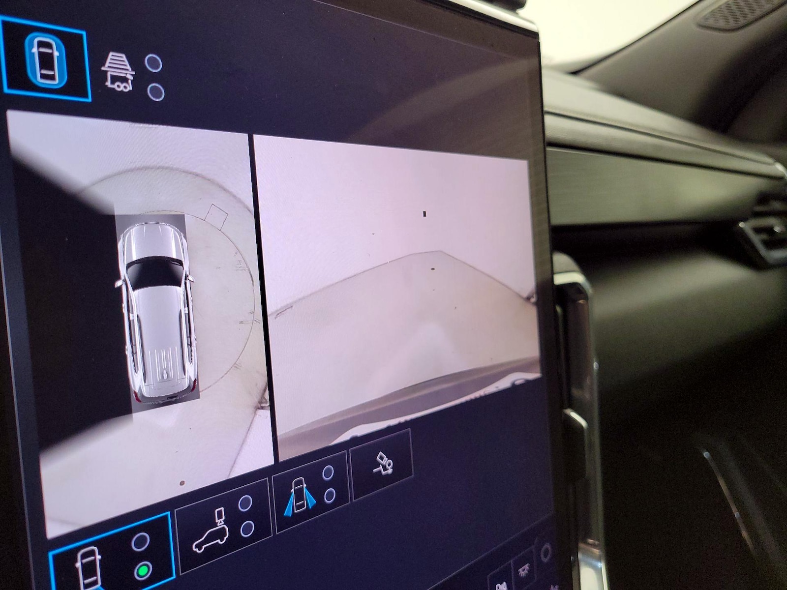 2025 GMC Acadia Elevation - Photo 15