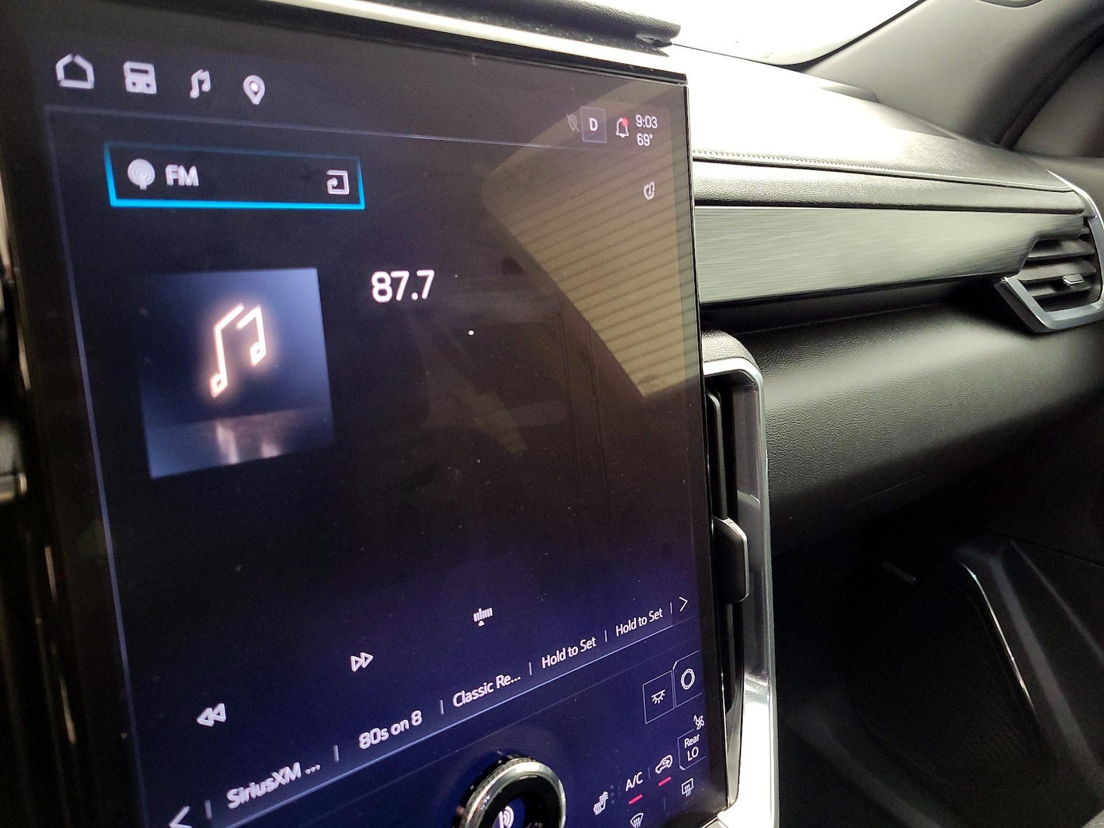2025 GMC Acadia Elevation - Photo 16