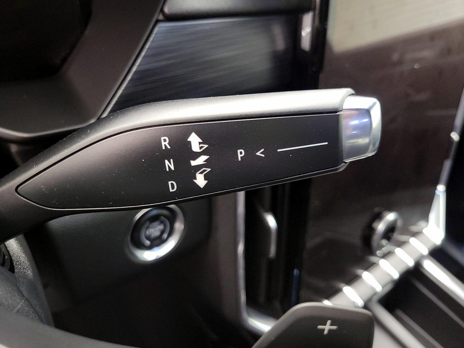2025 GMC Acadia Elevation - Photo 18