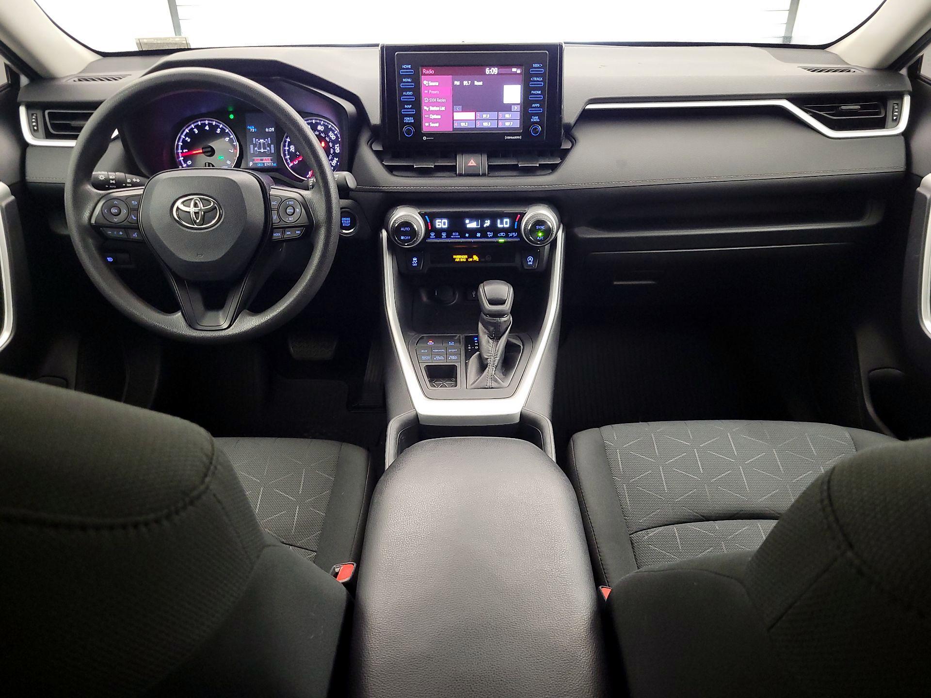 Thumbnail: 2020 Toyota RAV4 - 9