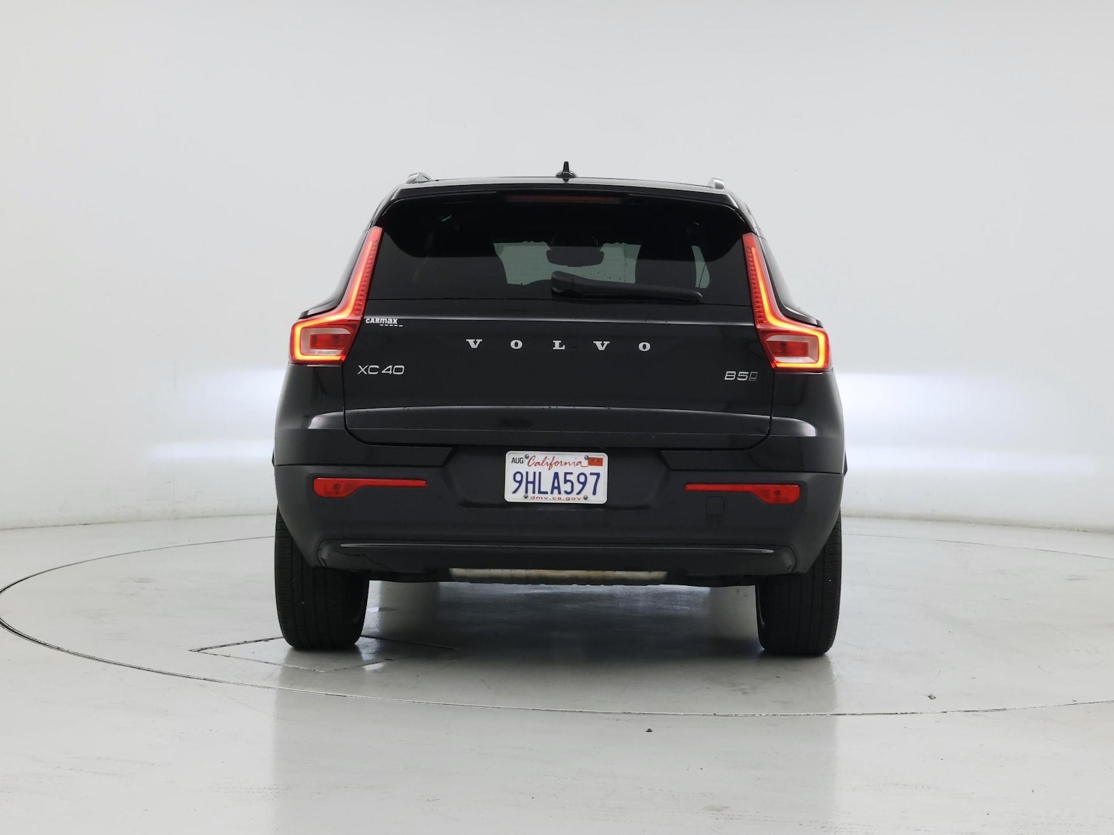2023 Volvo XC40 Plus - Photo 7