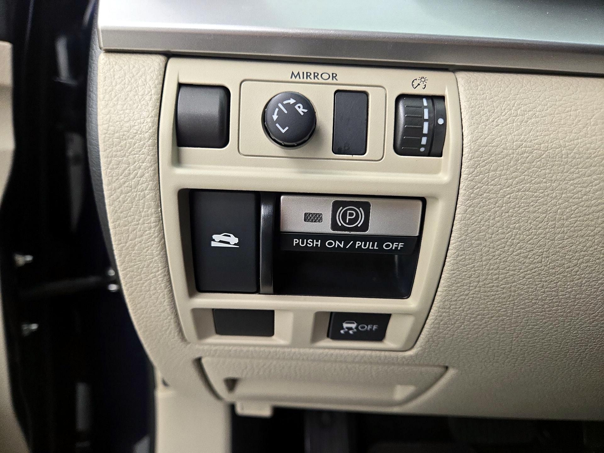 Thumbnail: 2014 Subaru Outback - 13