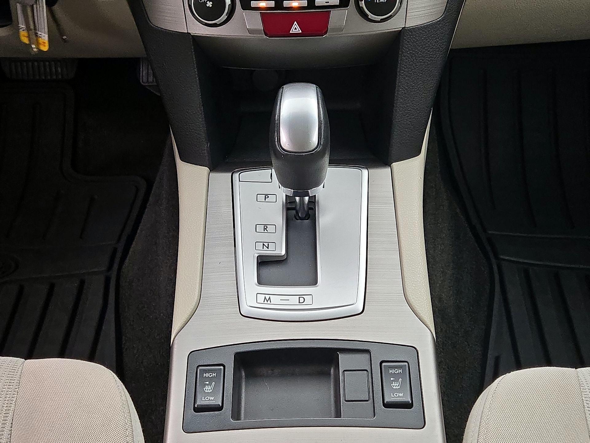 Thumbnail: 2014 Subaru Outback - 17