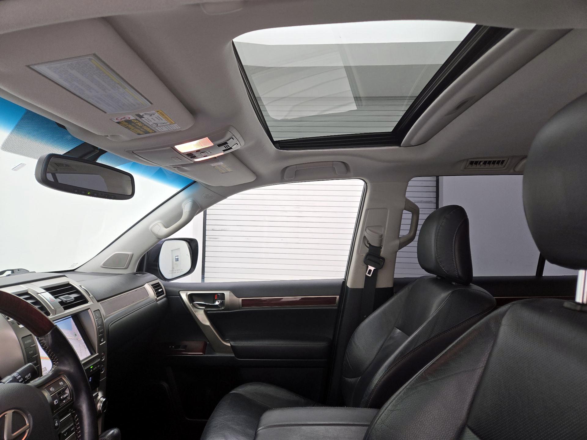 Thumbnail: 2016 Lexus GX - 20