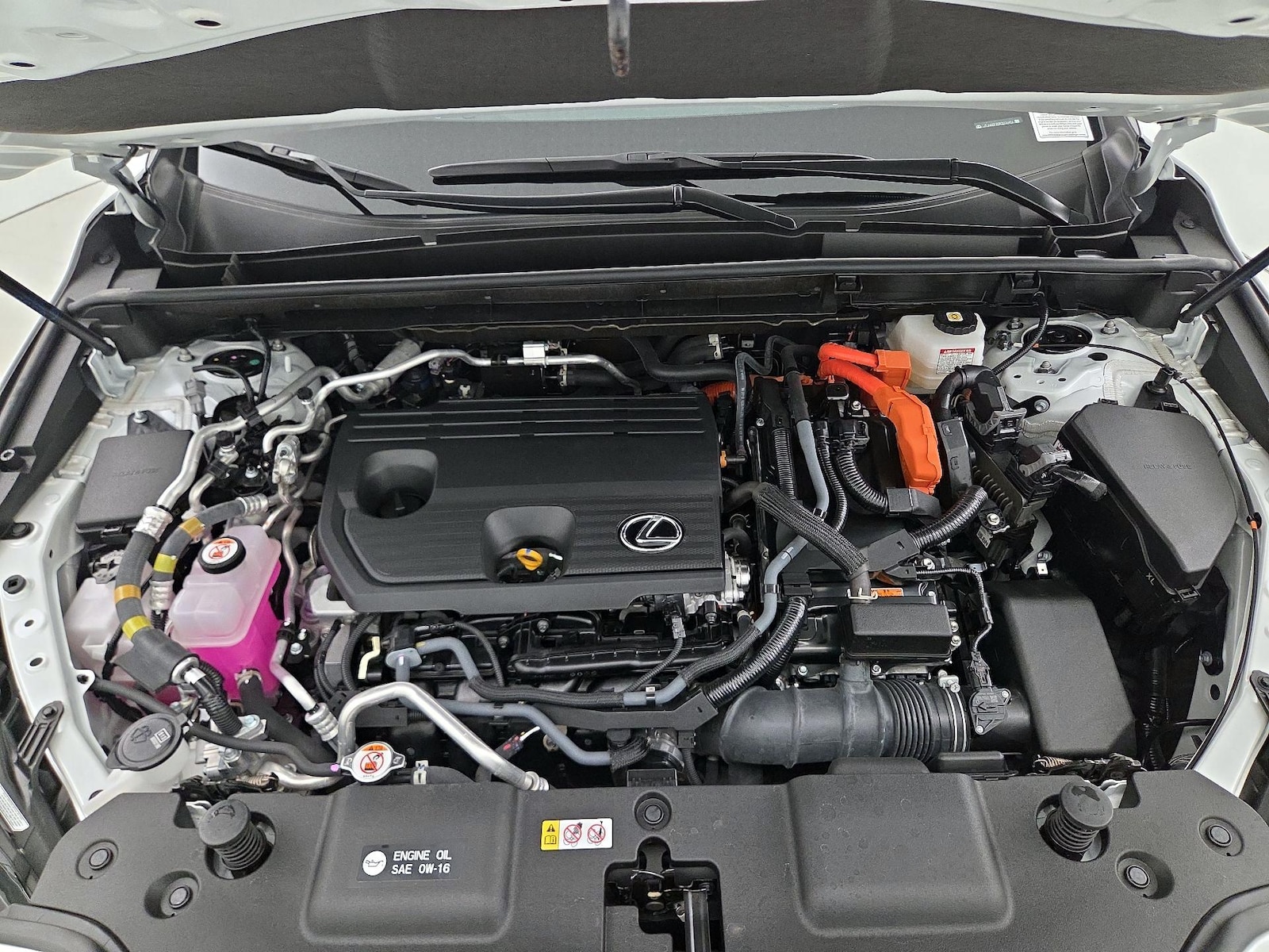 2024 Lexus NX PHEV 450h+ - Photo 24