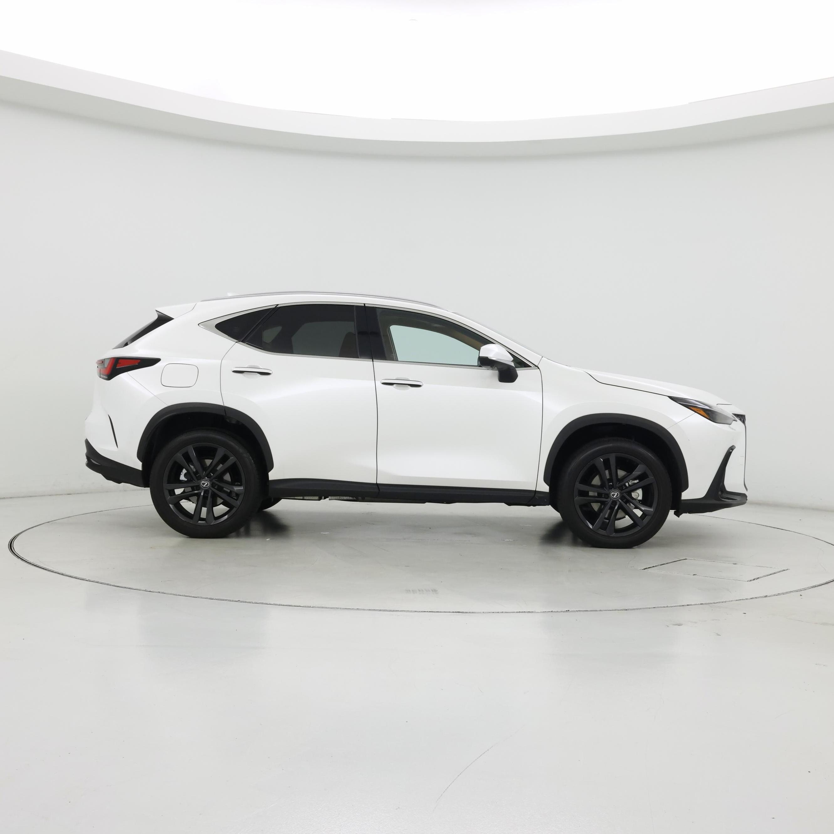 Thumbnail: 2024 Lexus NX - 7