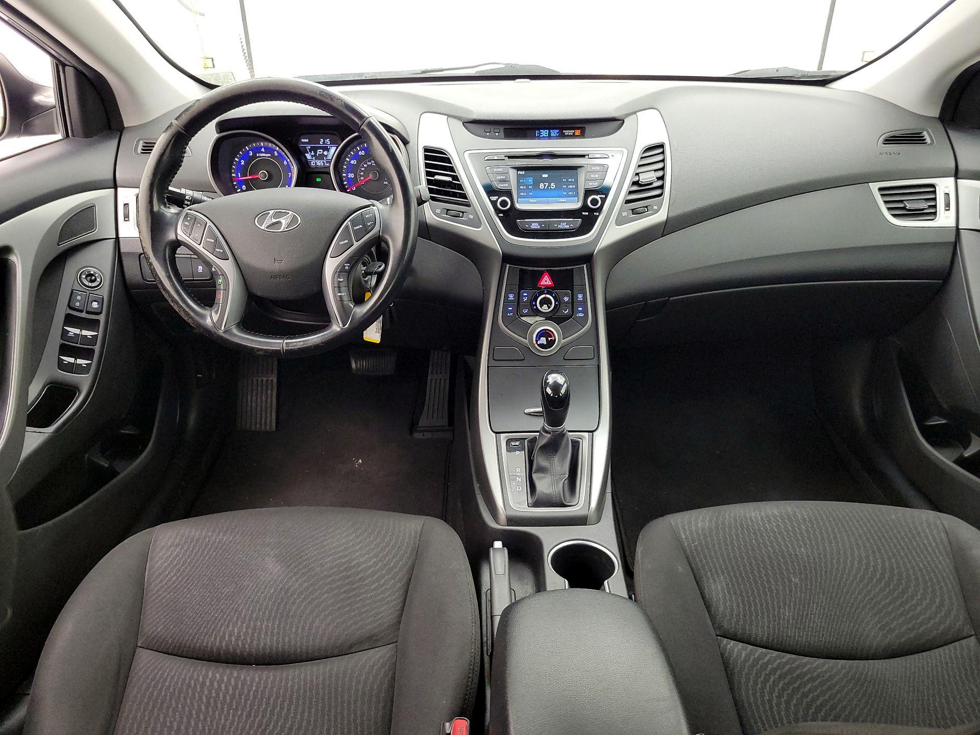 Thumbnail: 2015 Hyundai Elantra - 9